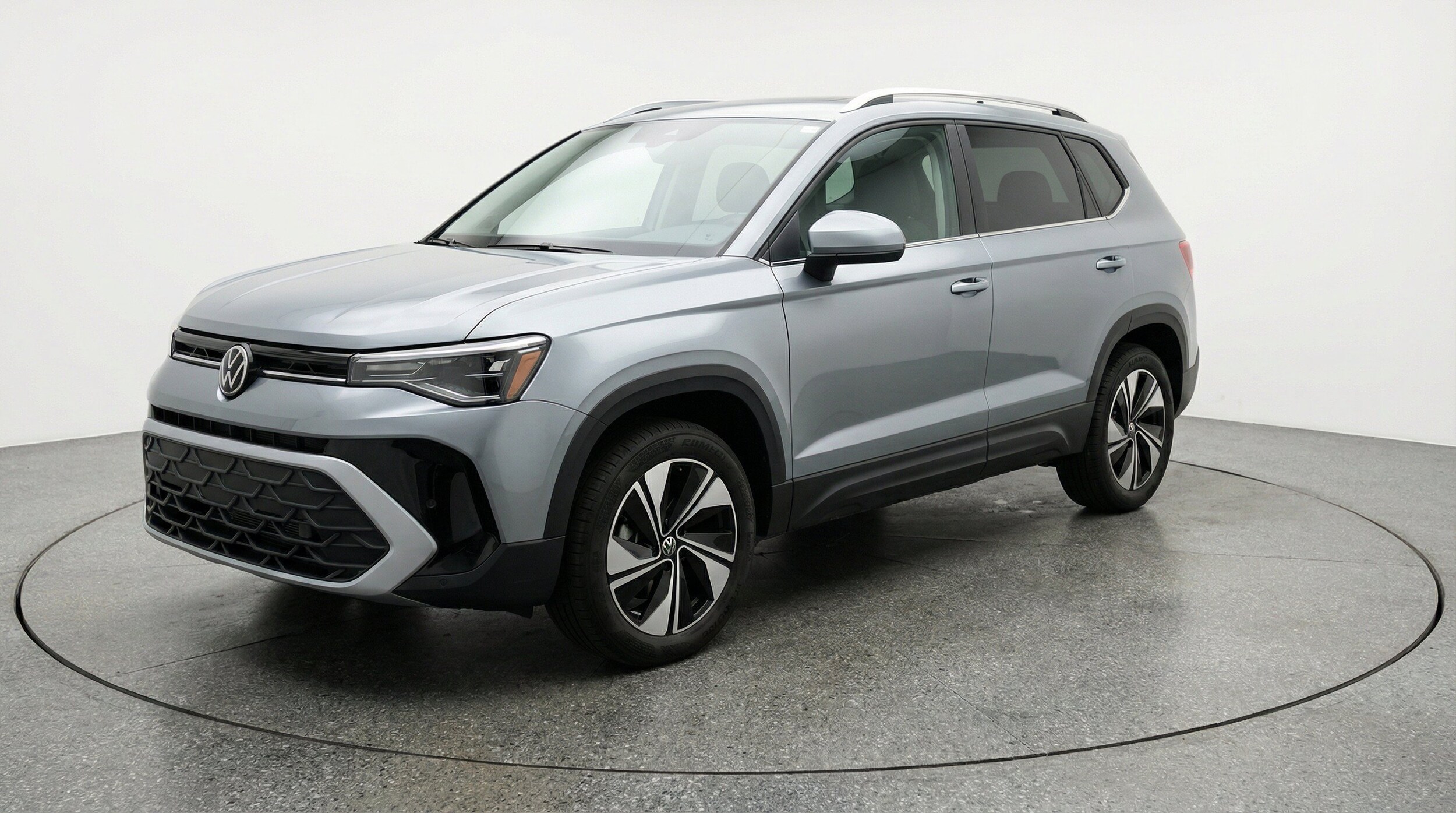 Thumbnail: 2026 Volkswagen Taos - 3