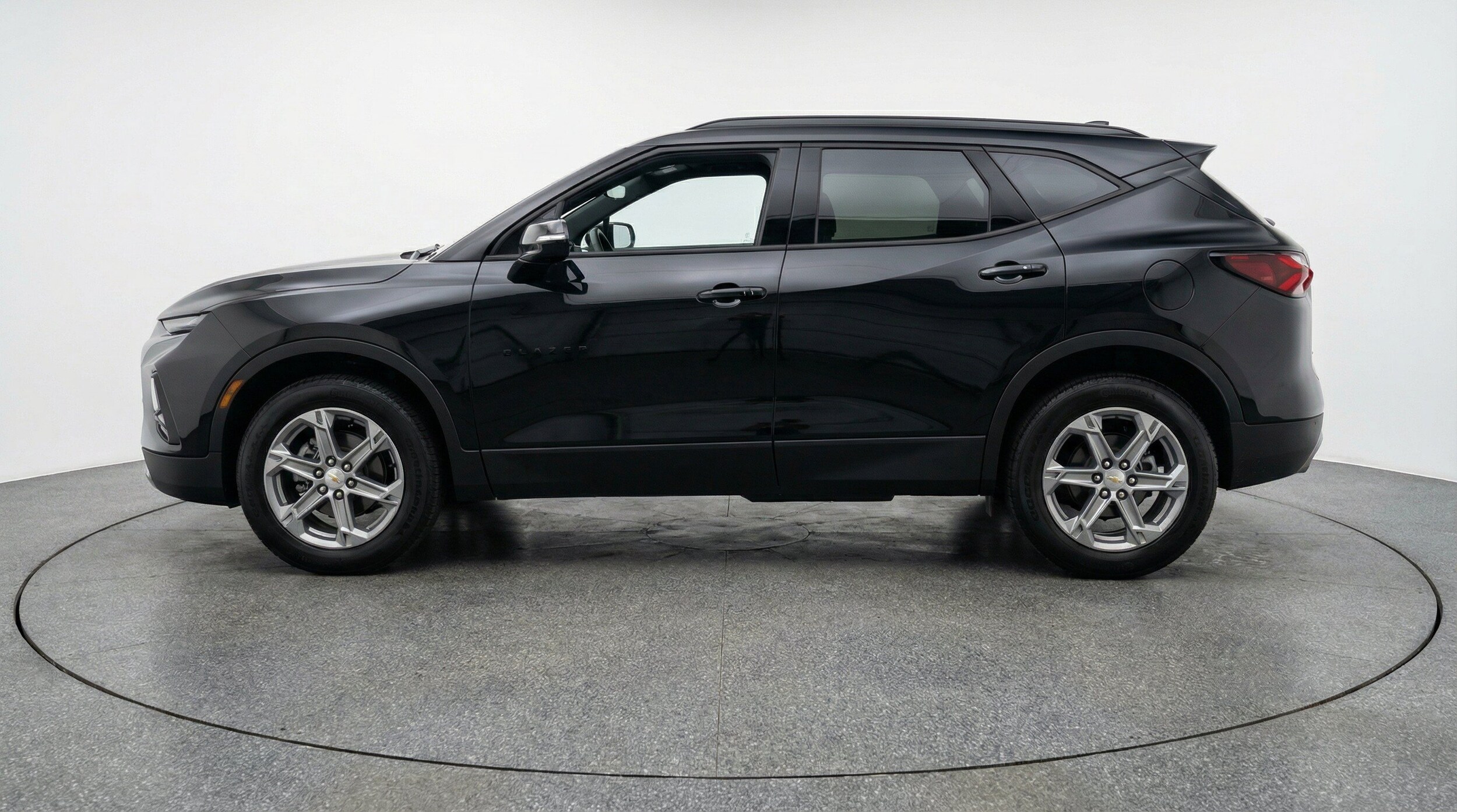 Thumbnail: 2026 Chevrolet Blazer - 5