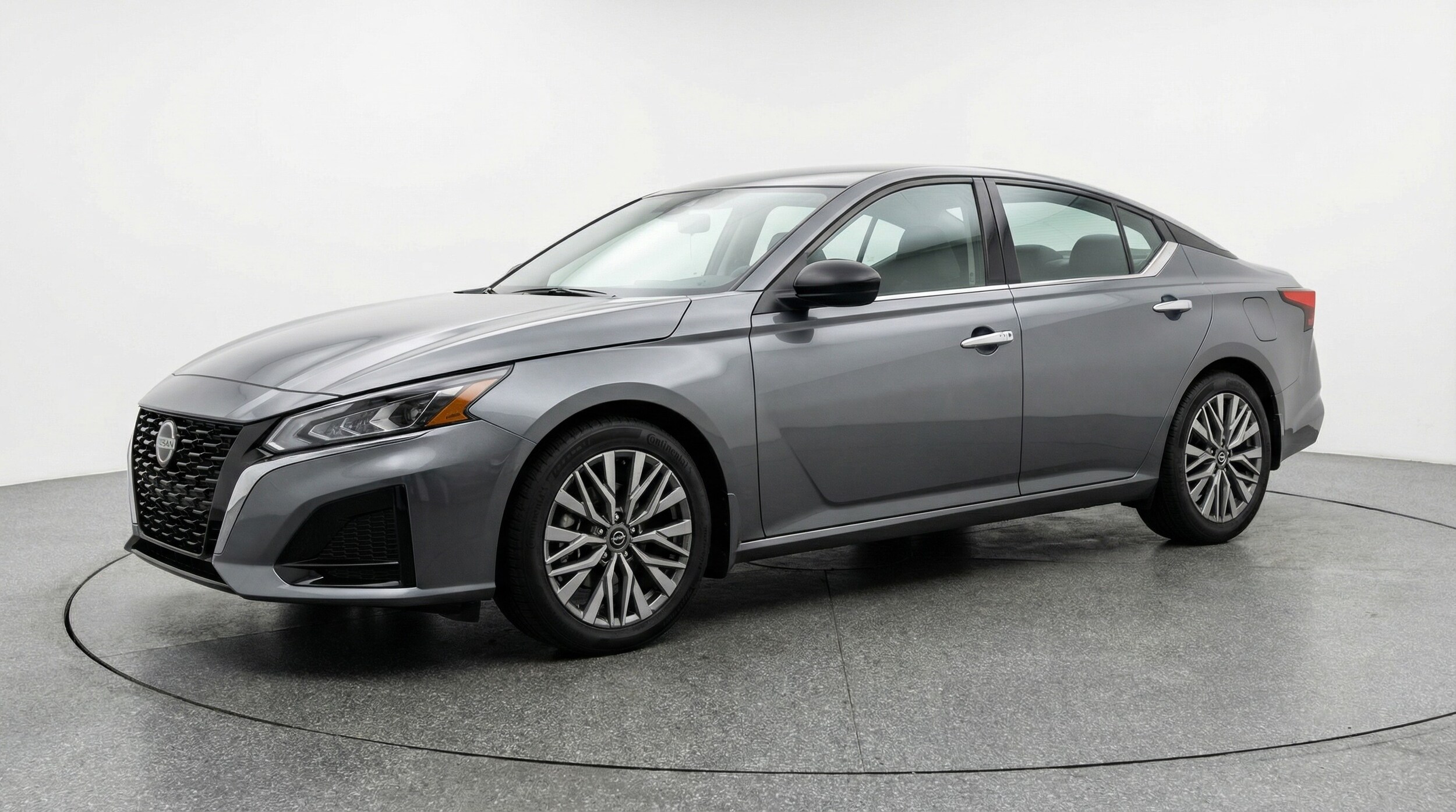 Thumbnail: 2025 Nissan Altima - 3