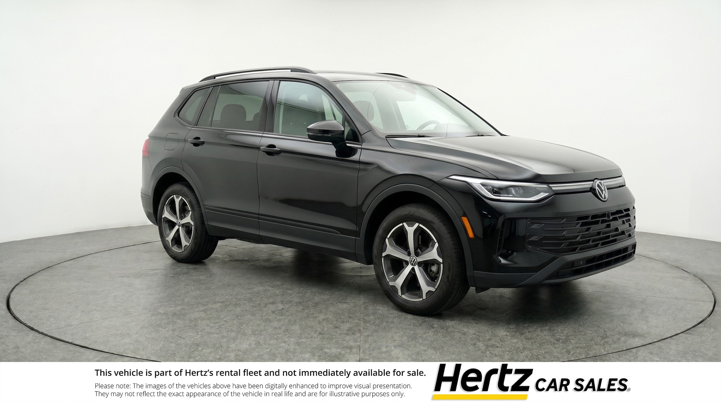 Thumbnail: 2026 Volkswagen Tiguan - 1