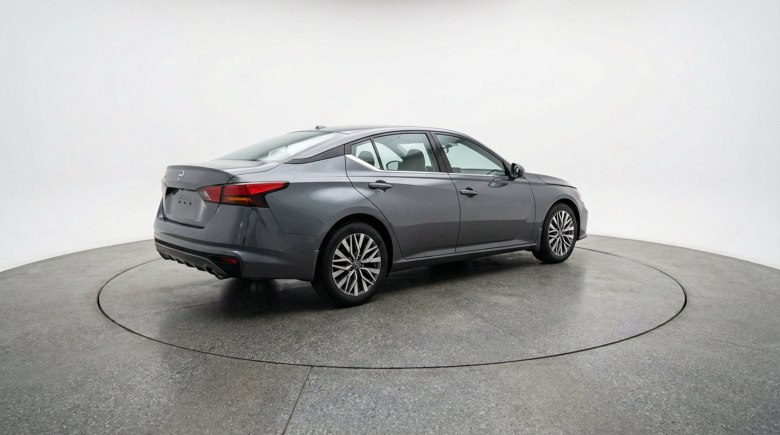 Thumbnail: 2025 Nissan Altima - 9