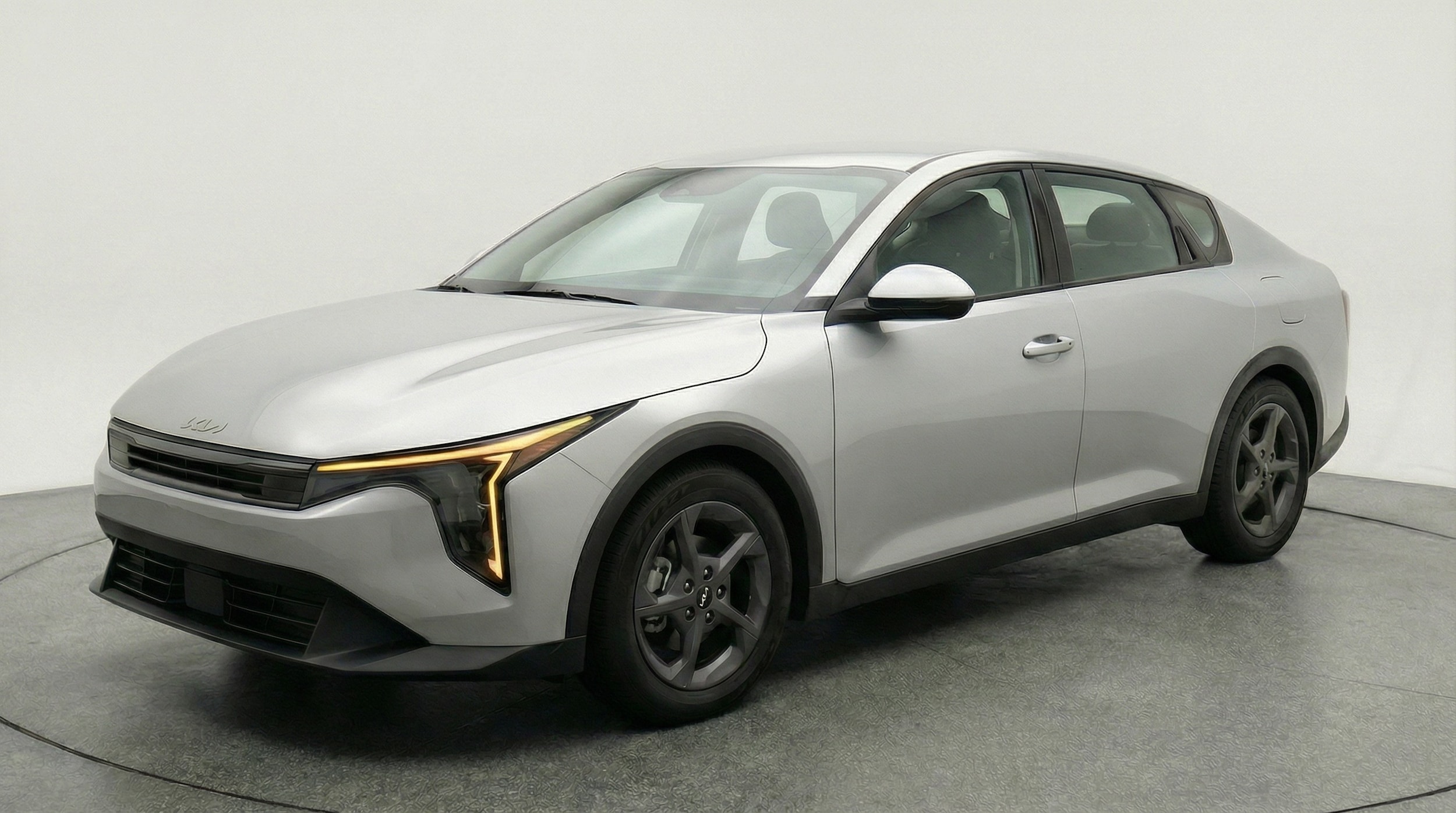 Thumbnail: 2025 Kia K4 - 3