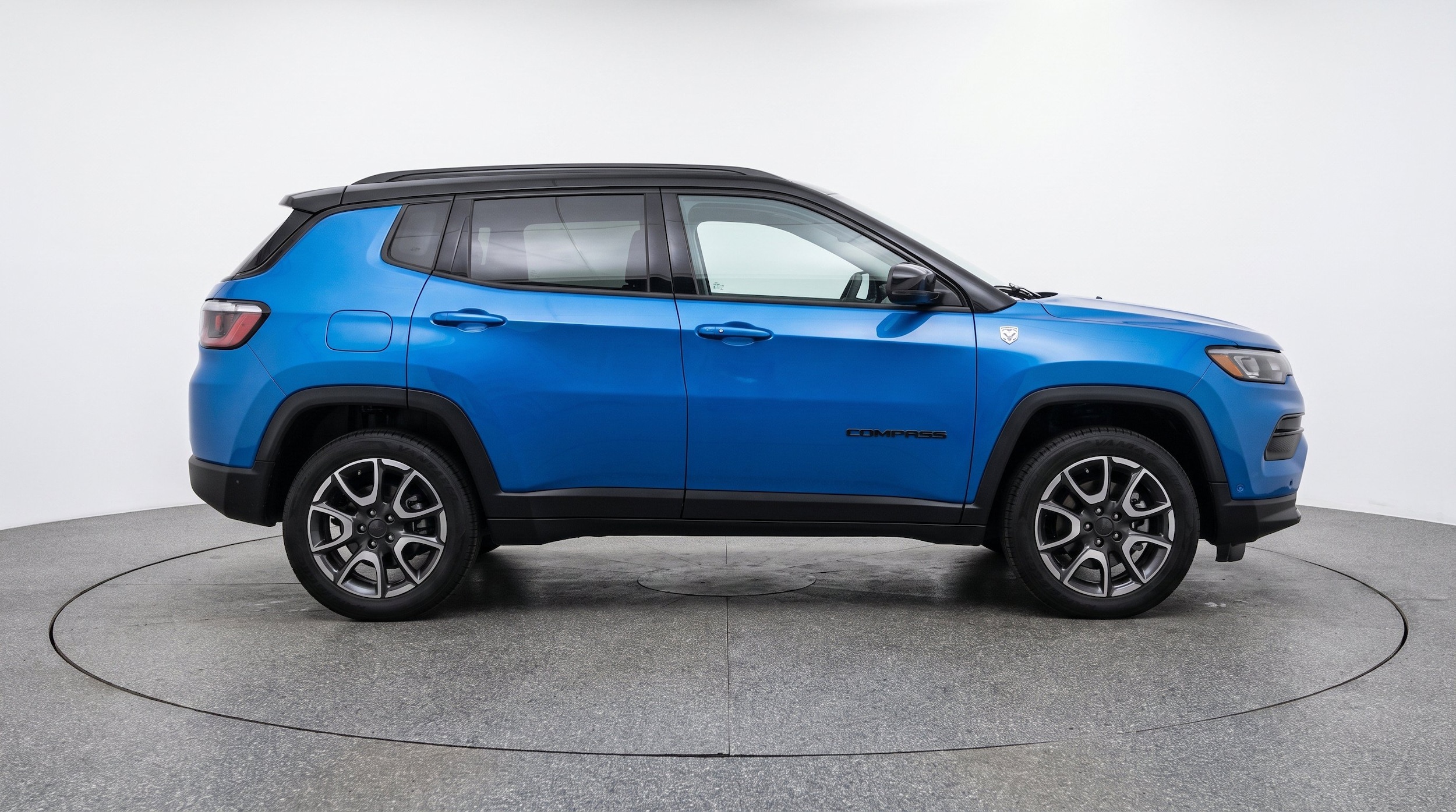 Thumbnail: 2025 Jeep Compass - 11