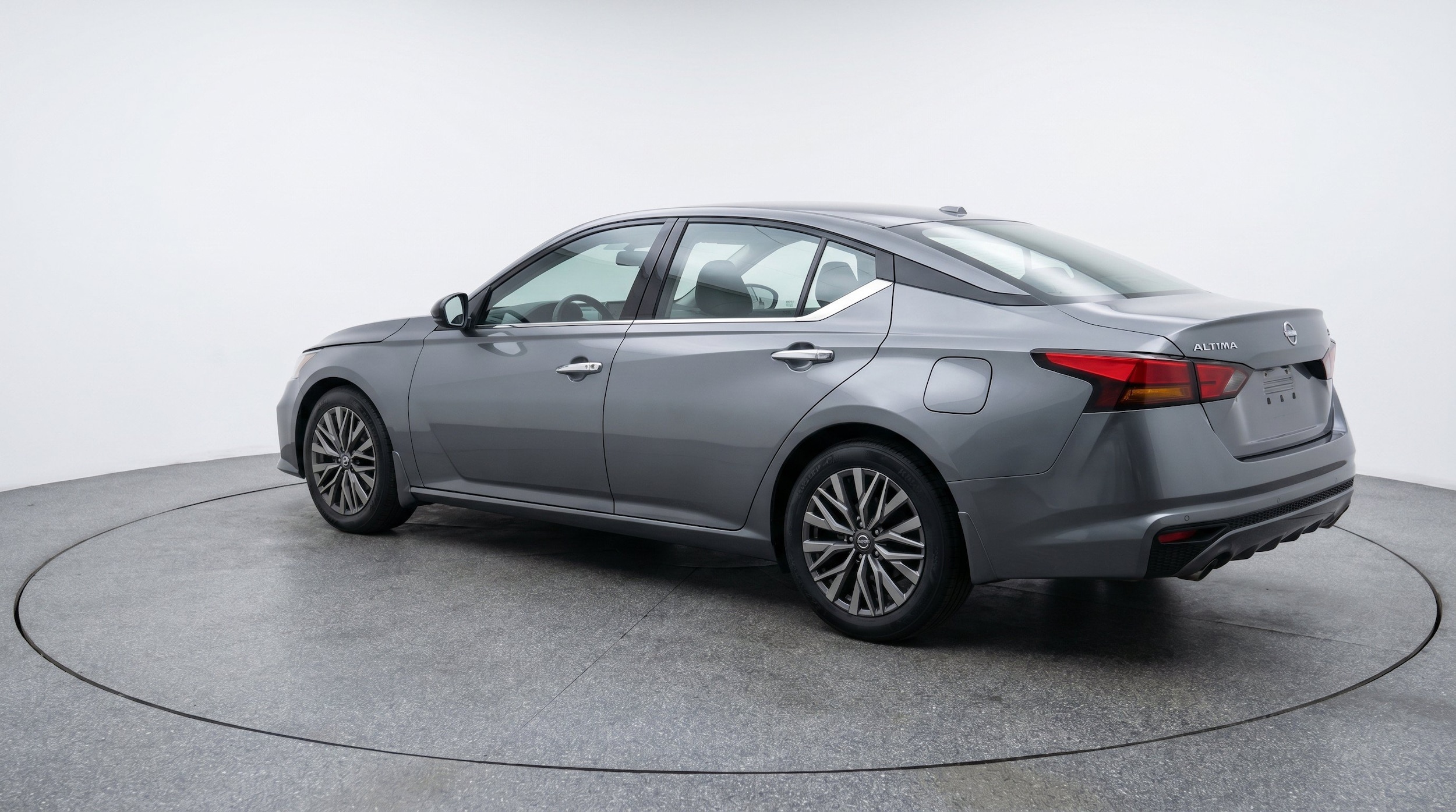 Thumbnail: 2025 Nissan Altima - 6
