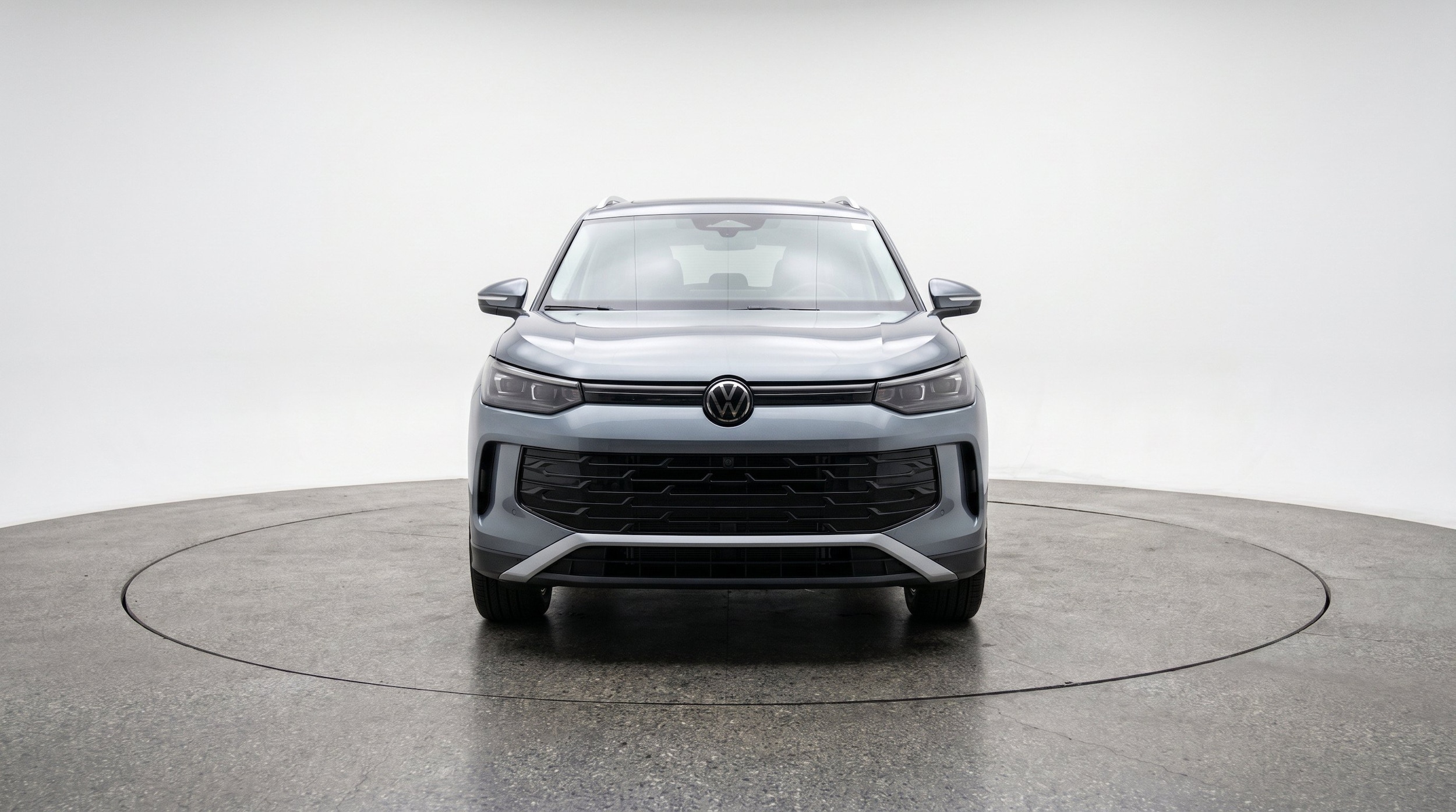Thumbnail: 2026 Volkswagen Tiguan - 2