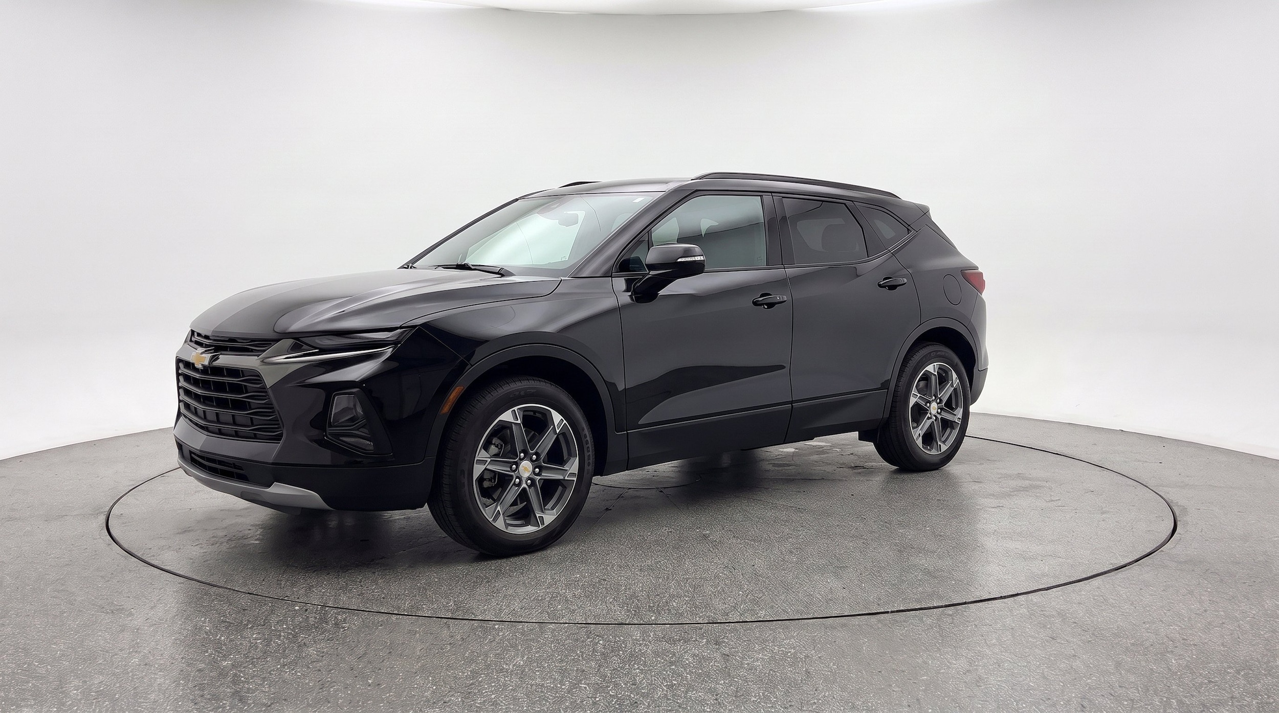 Thumbnail: 2026 Chevrolet Blazer - 3