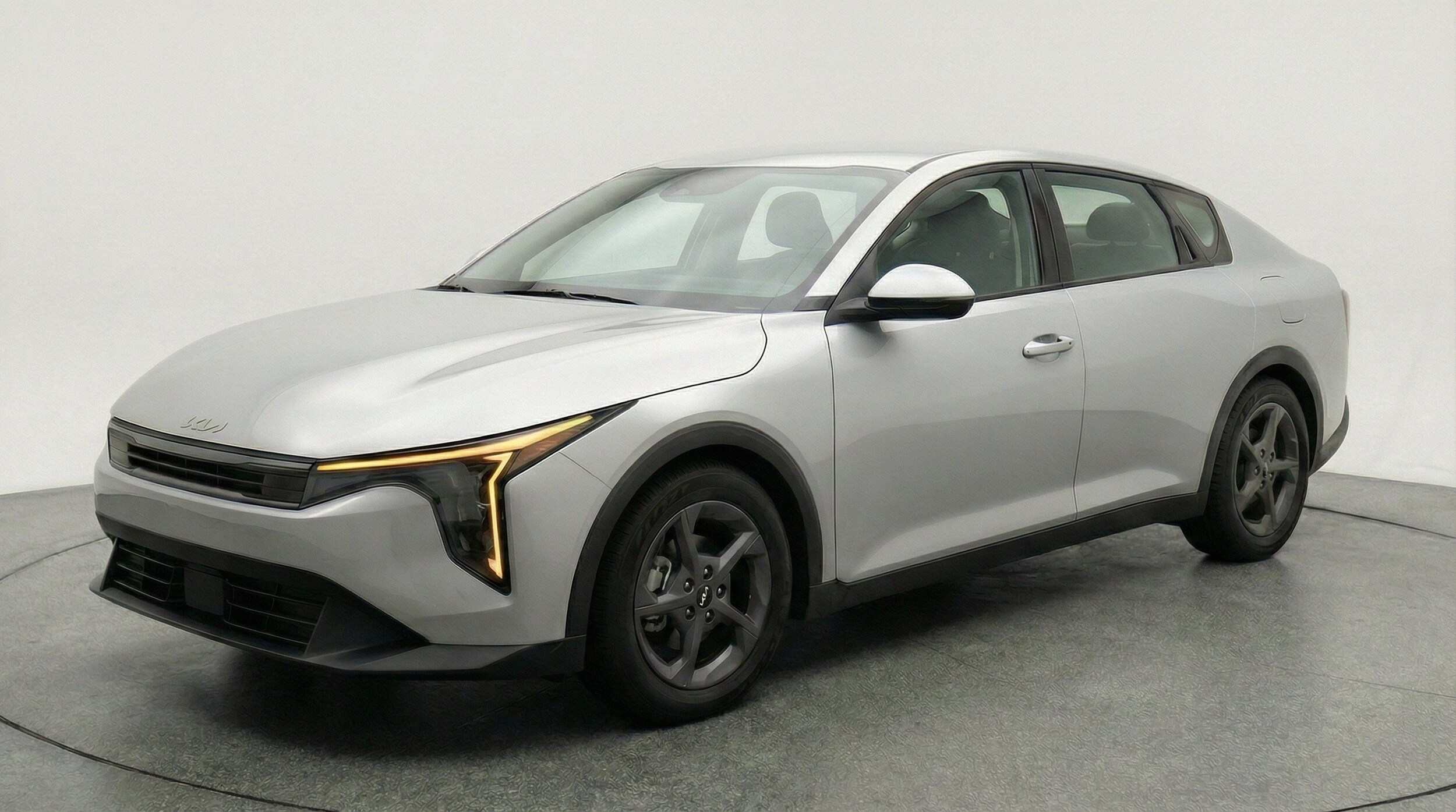 Thumbnail: 2025 Kia K4 - 3