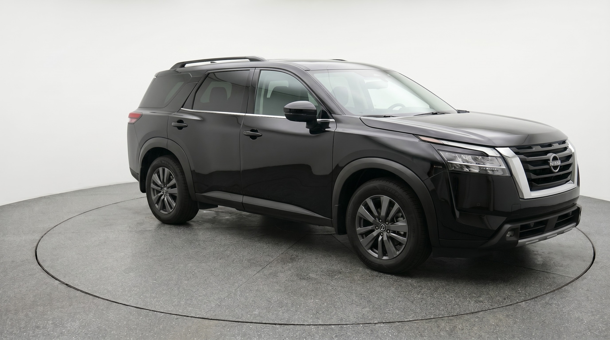 Thumbnail: 2025 Nissan Pathfinder - 1