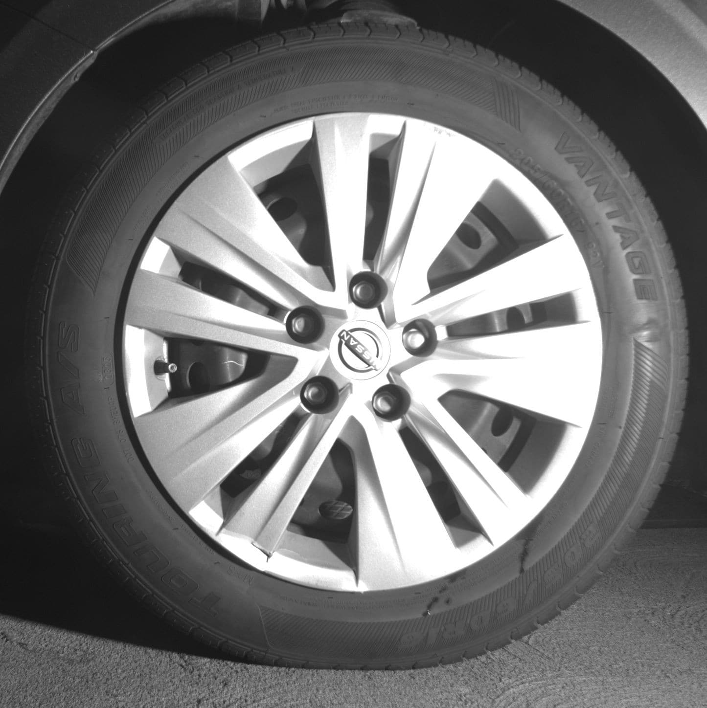 Thumbnail: 2025 Nissan Sentra - 9