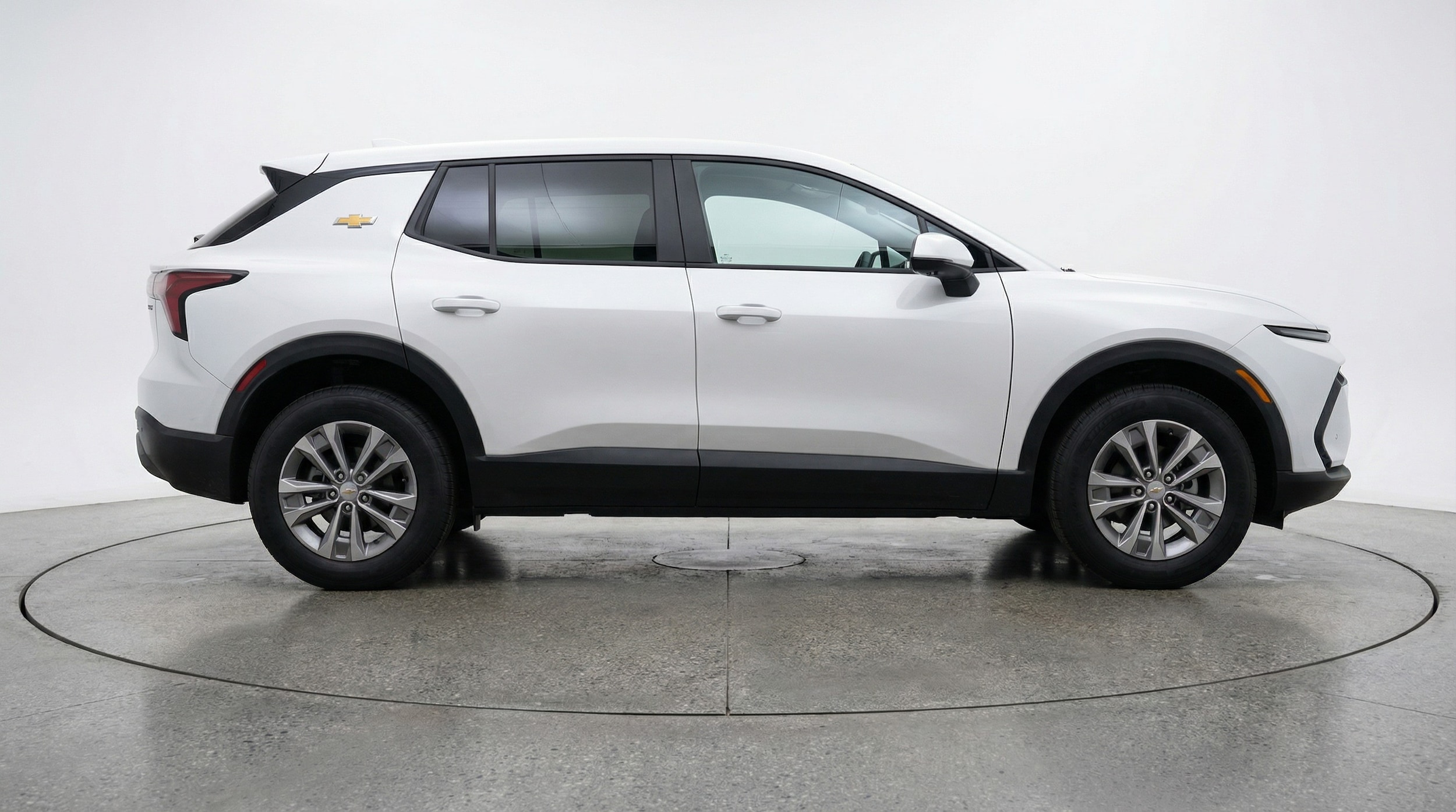 Thumbnail: 2025 Chevrolet Equinox - 8