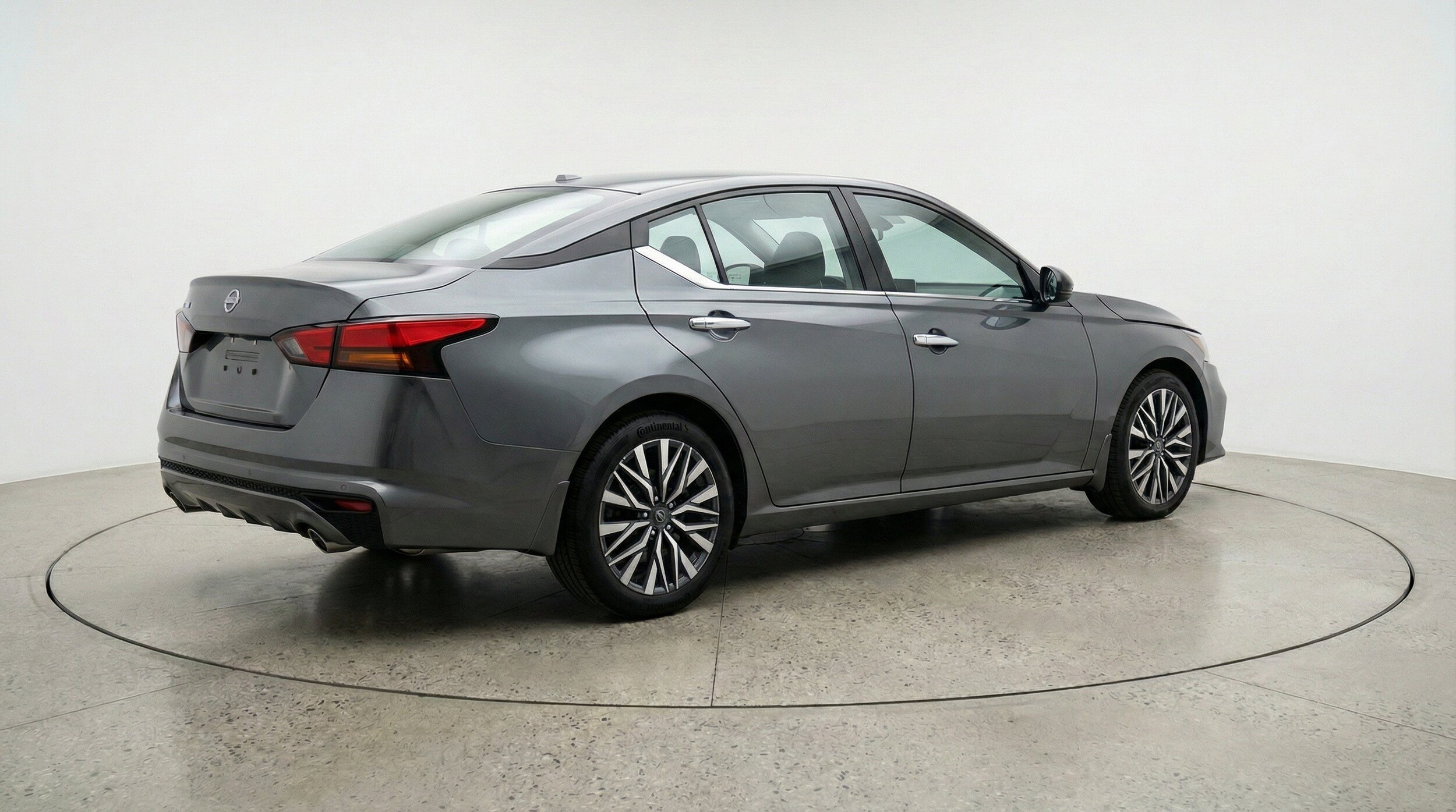 Thumbnail: 2025 Nissan Altima - 9