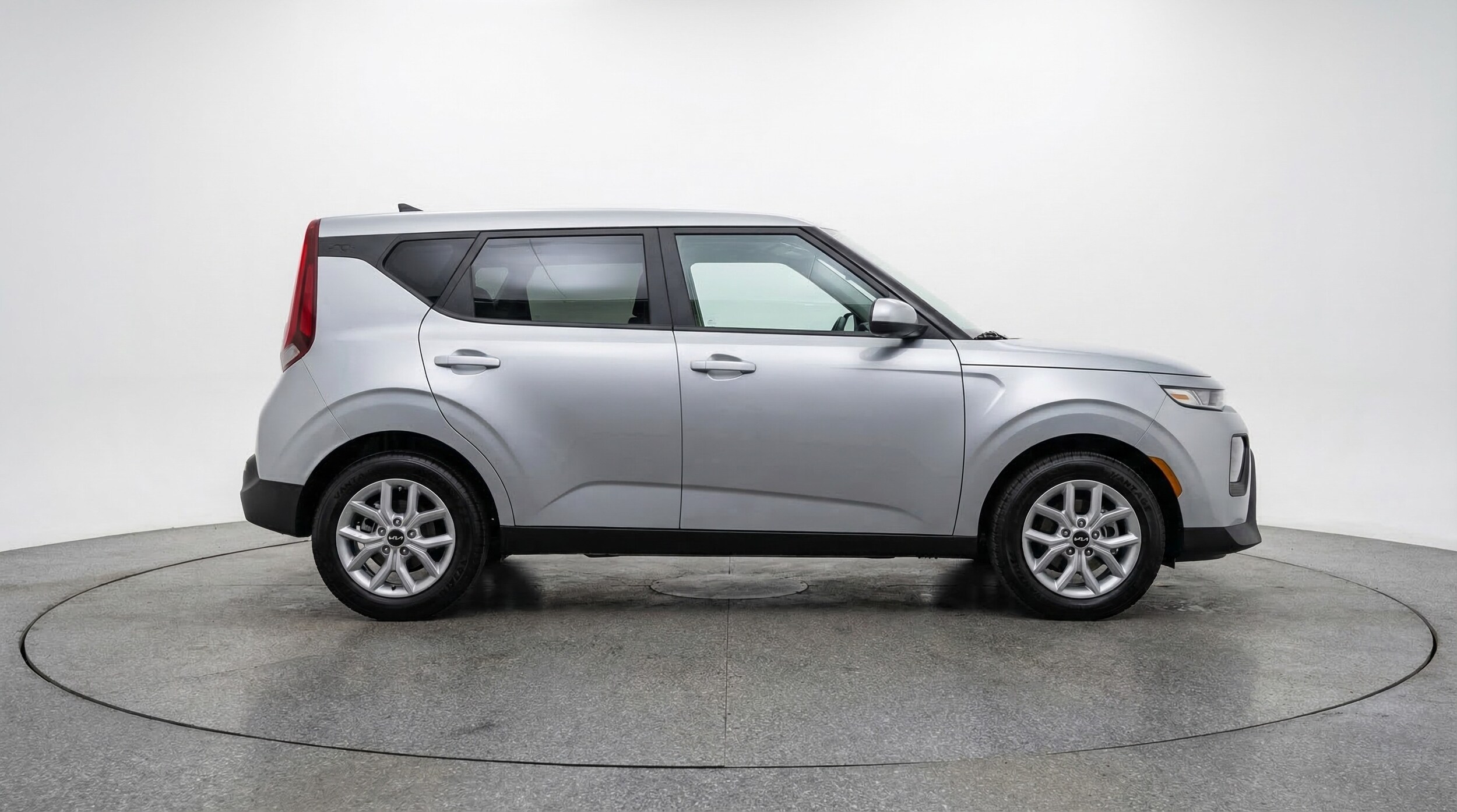 Thumbnail: 2025 Kia Soul - 8