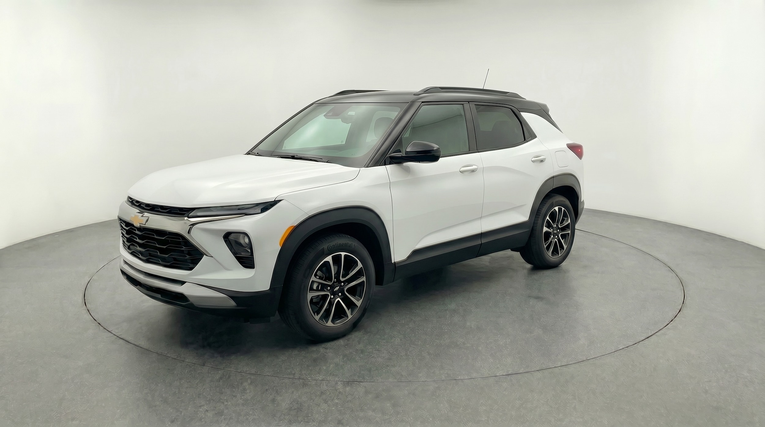 Thumbnail: 2025 Chevrolet TrailBlazer - 3