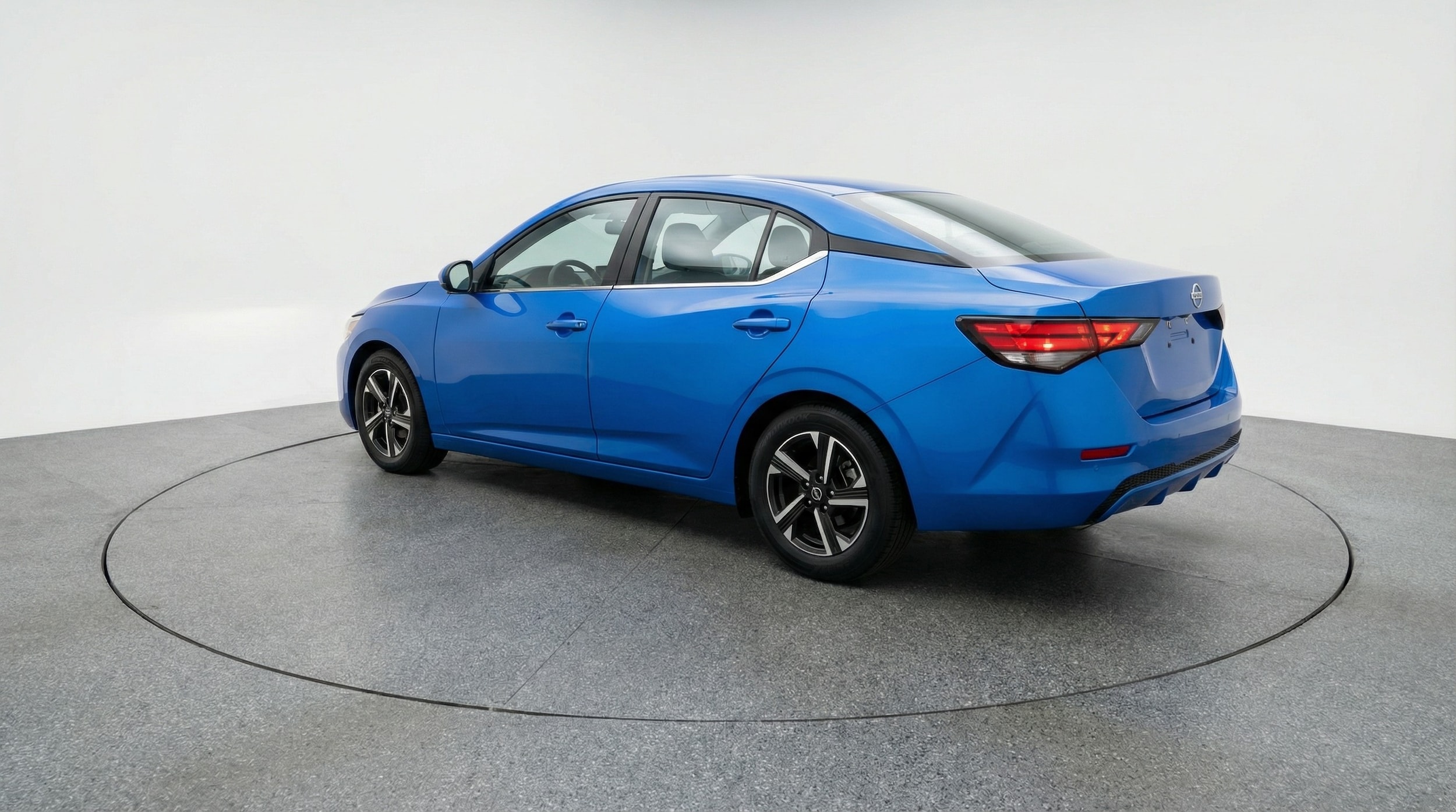 Thumbnail: 2025 Nissan Sentra - 5