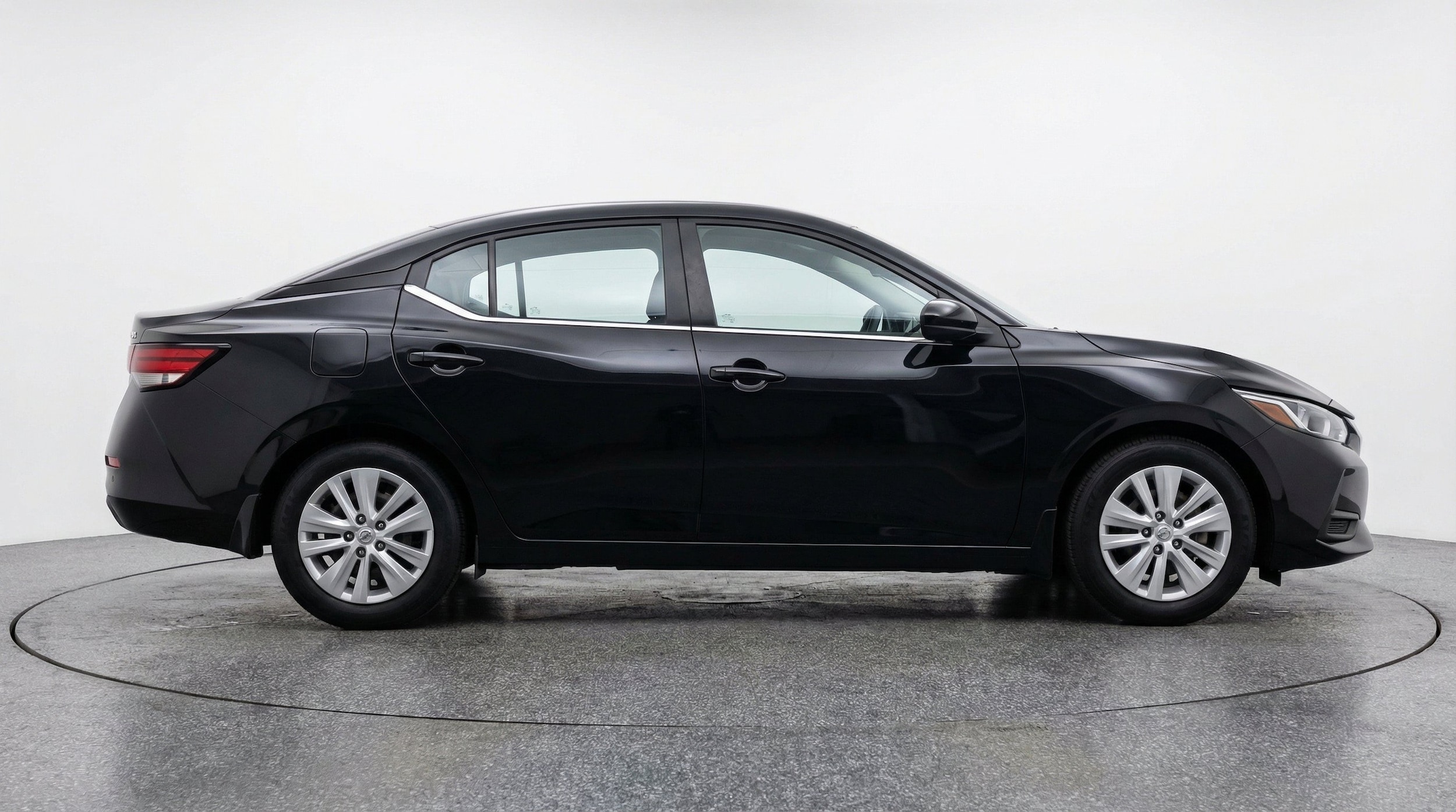 Thumbnail: 2025 Nissan Sentra - 11