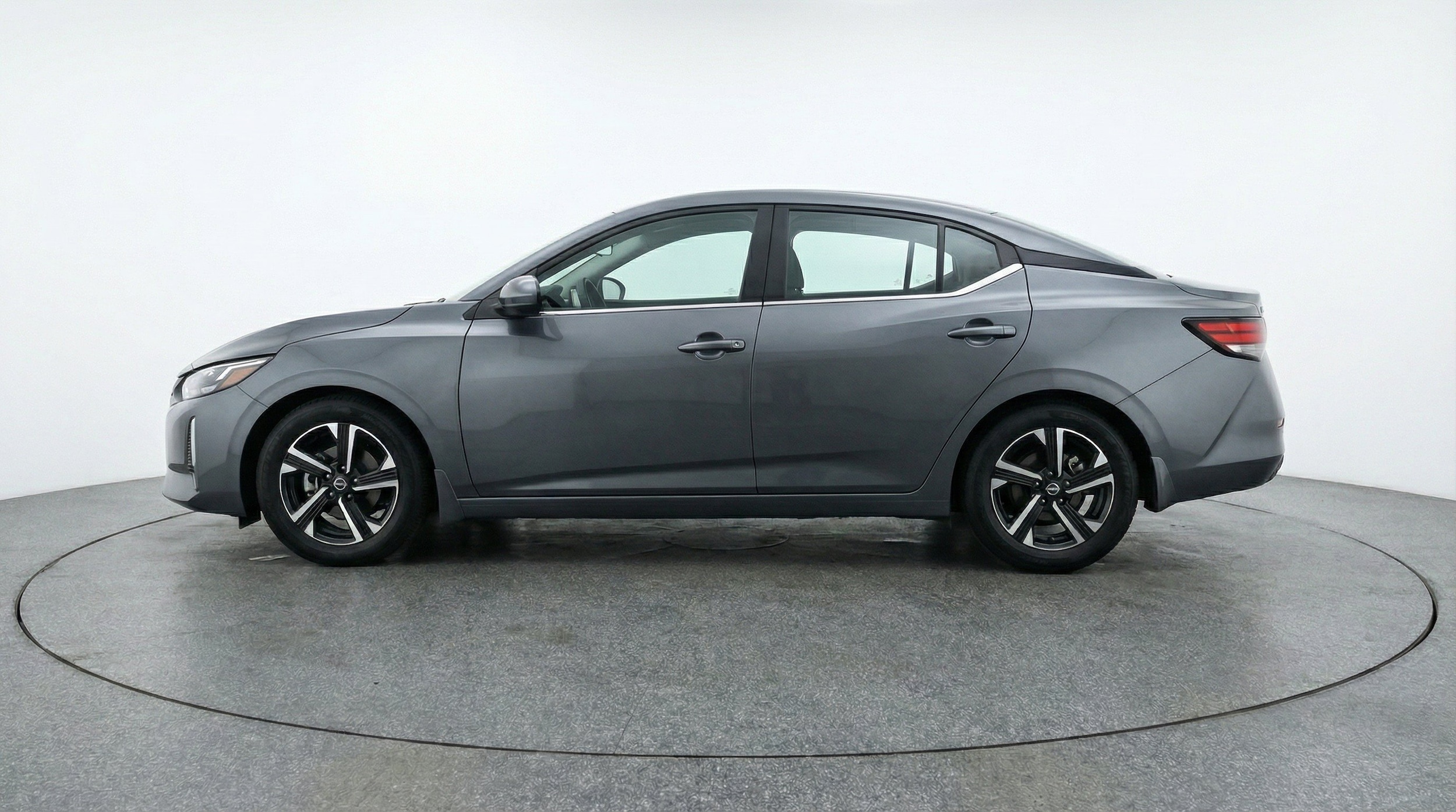 Thumbnail: 2025 Nissan Sentra - 5