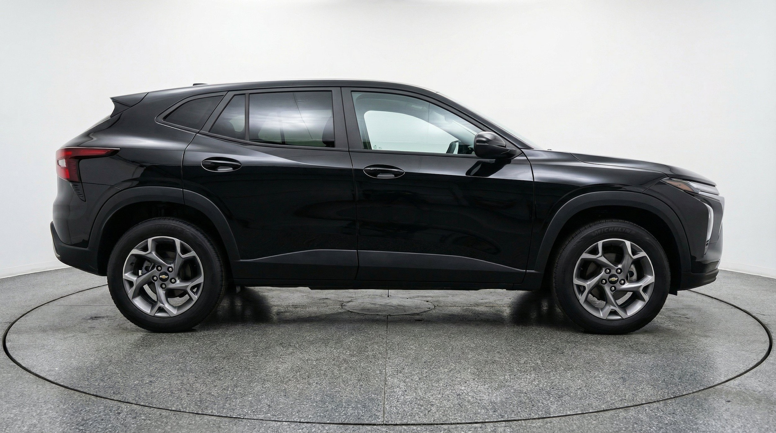 Thumbnail: 2025 Chevrolet Trax - 11