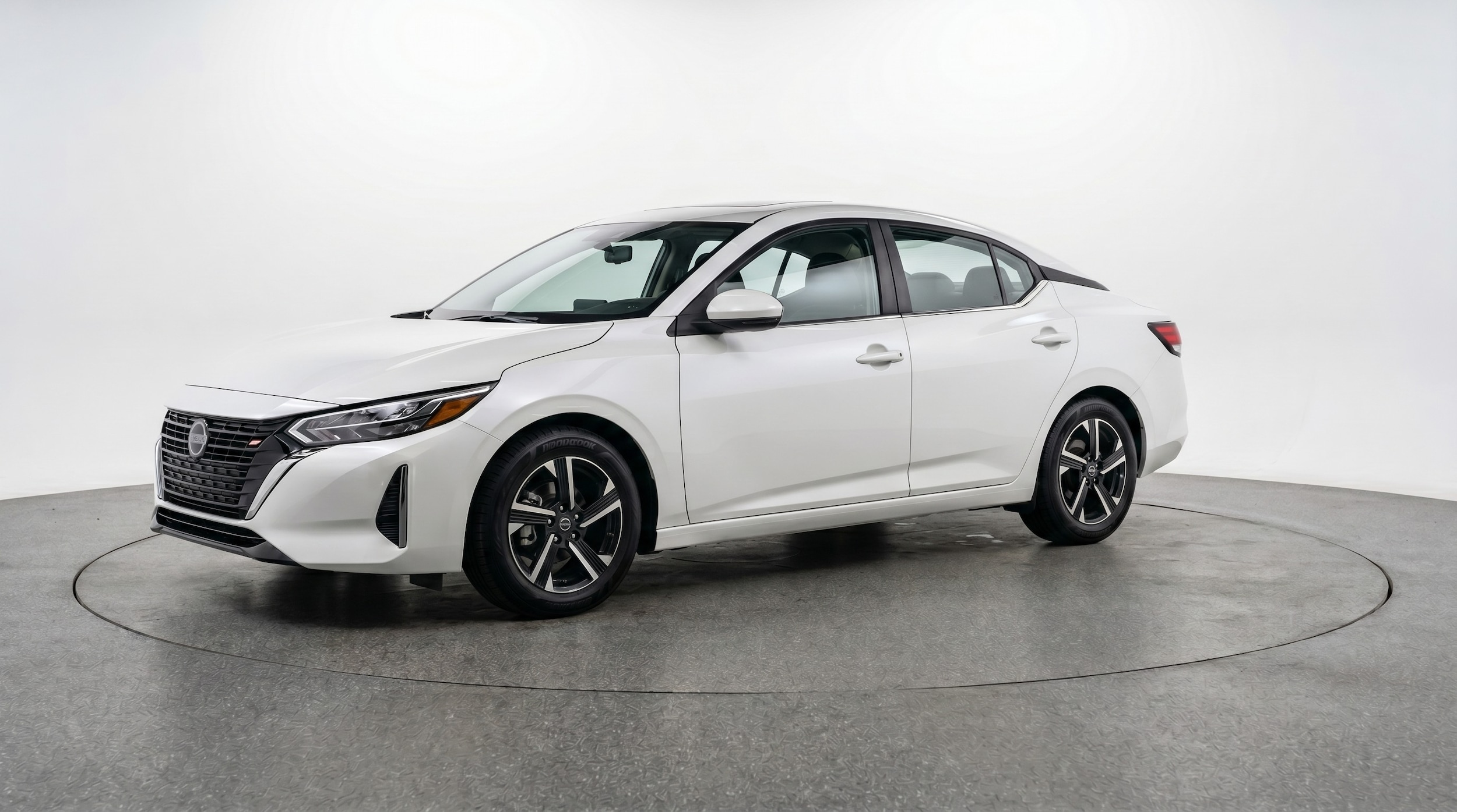 Thumbnail: 2025 Nissan Sentra - 3