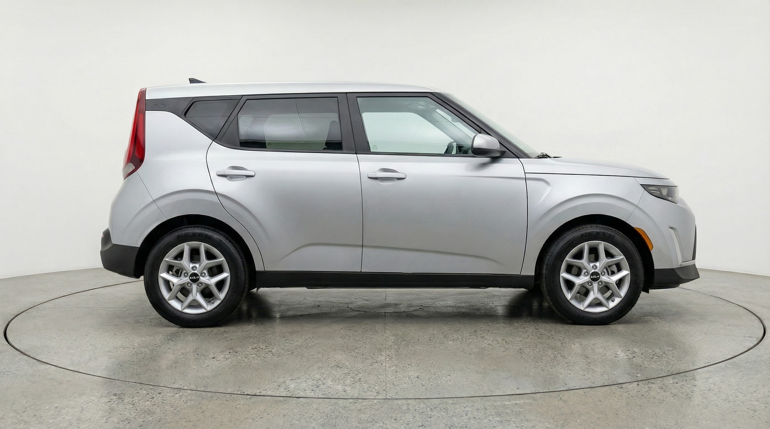 Thumbnail: 2025 Kia Soul - 8