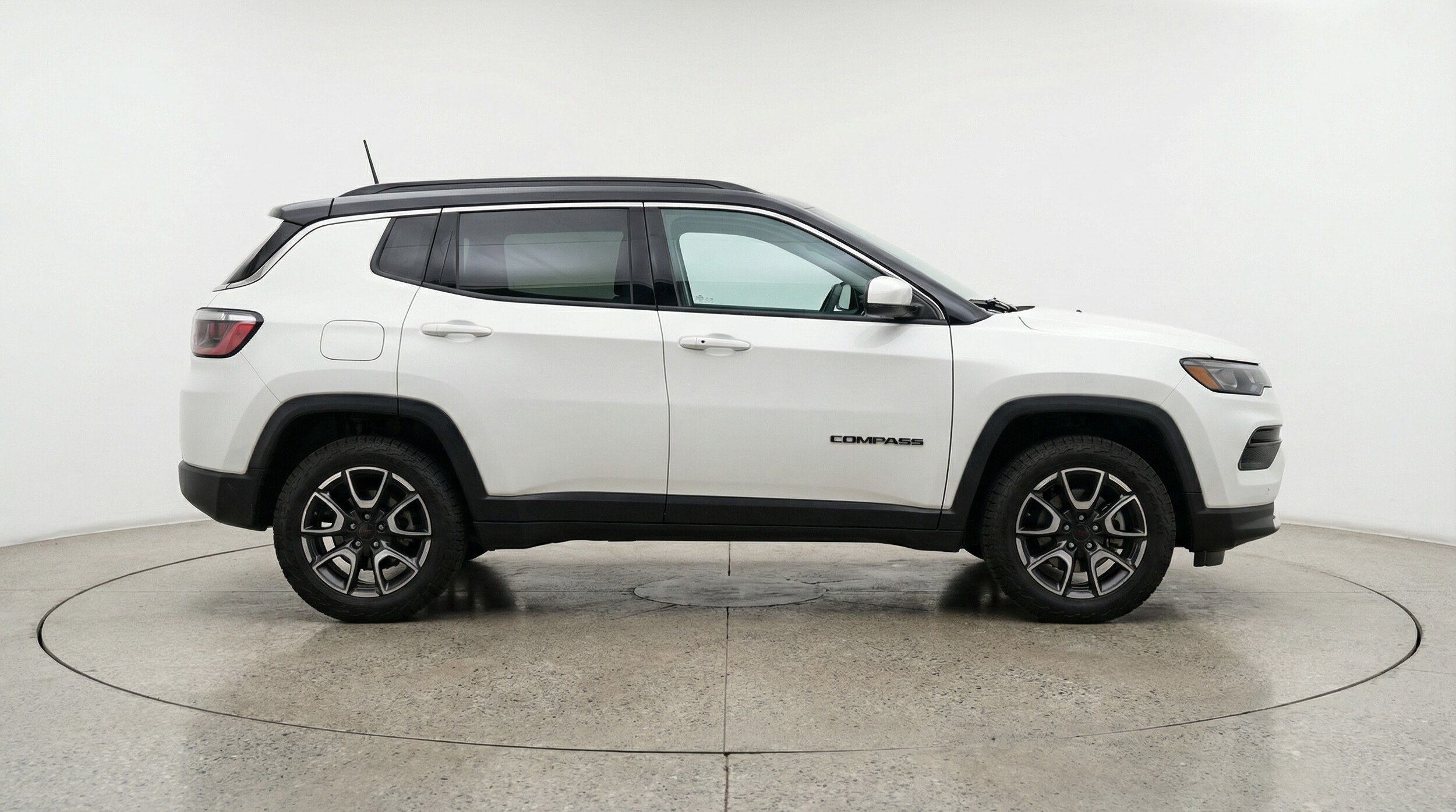 Thumbnail: 2025 Jeep Compass - 8