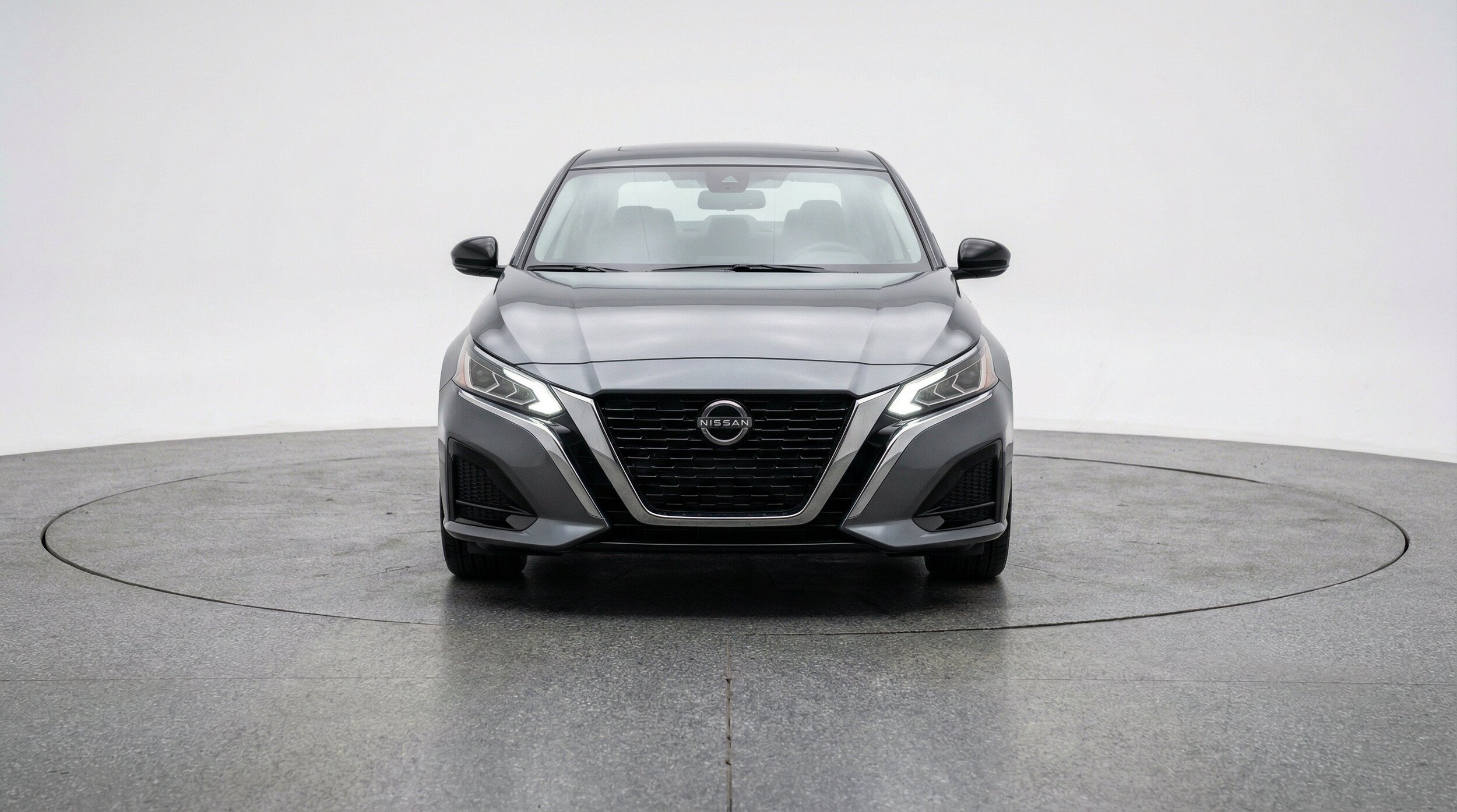 Thumbnail: 2025 Nissan Altima - 2