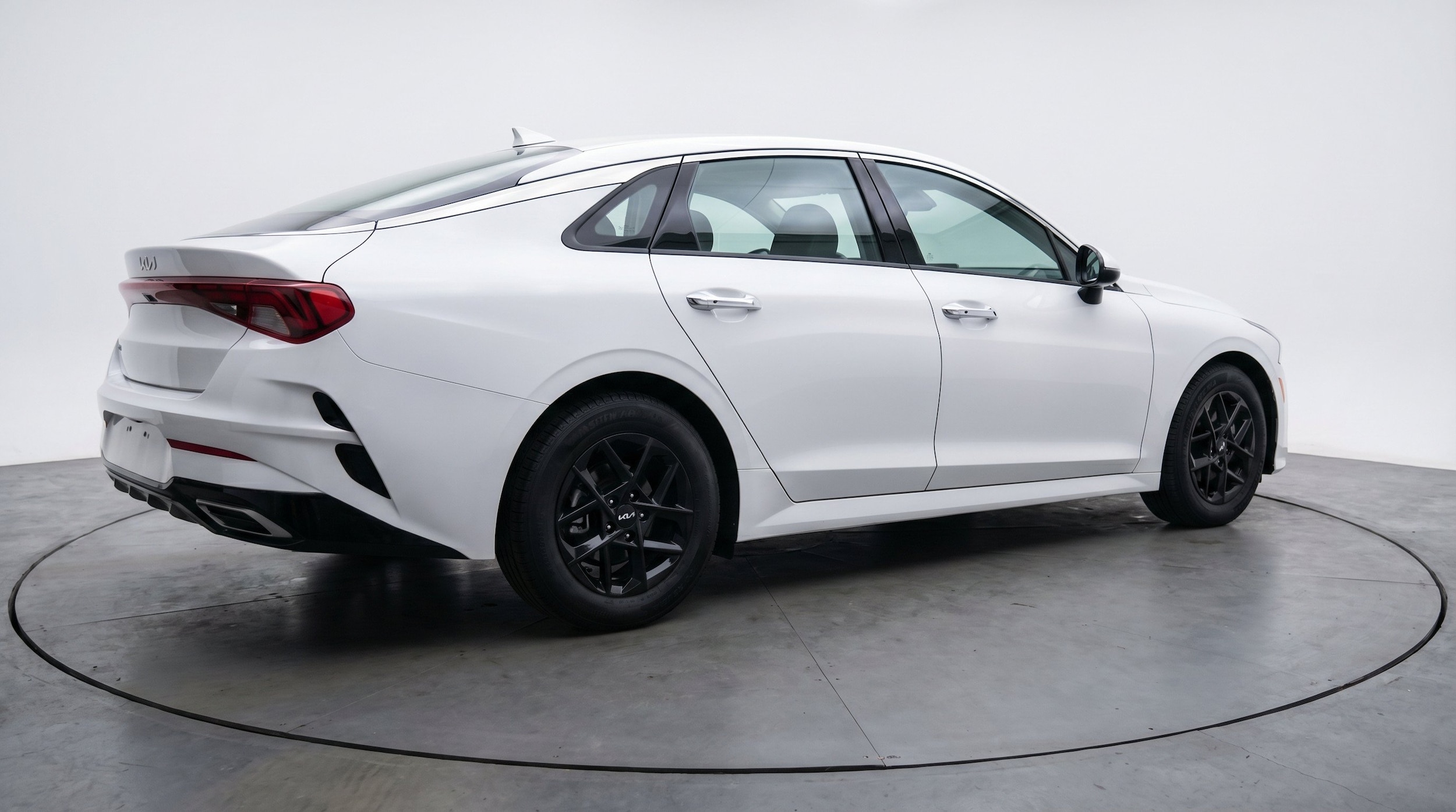 Thumbnail: 2025 Kia K5 - 9