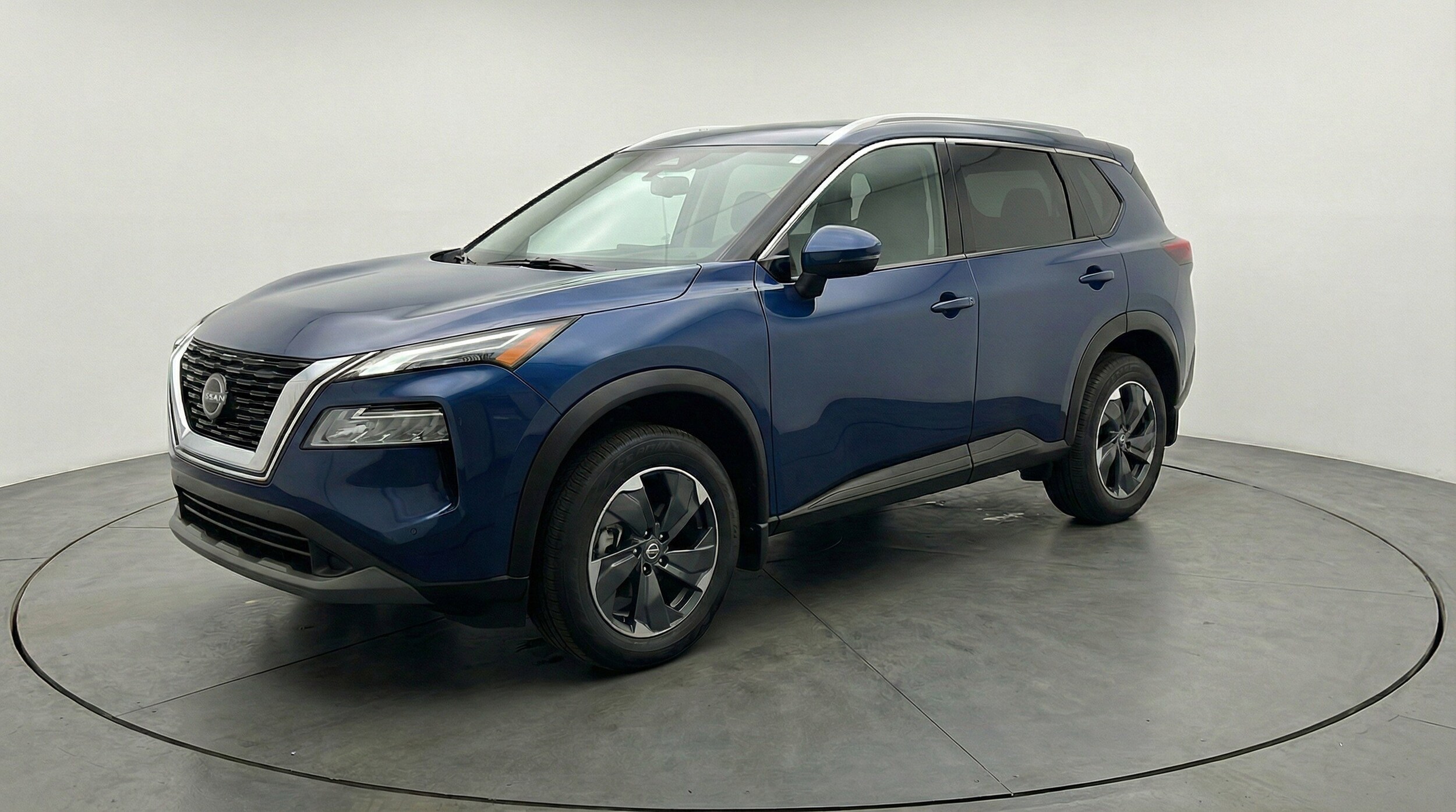 Thumbnail: 2025 Nissan Rogue - 3