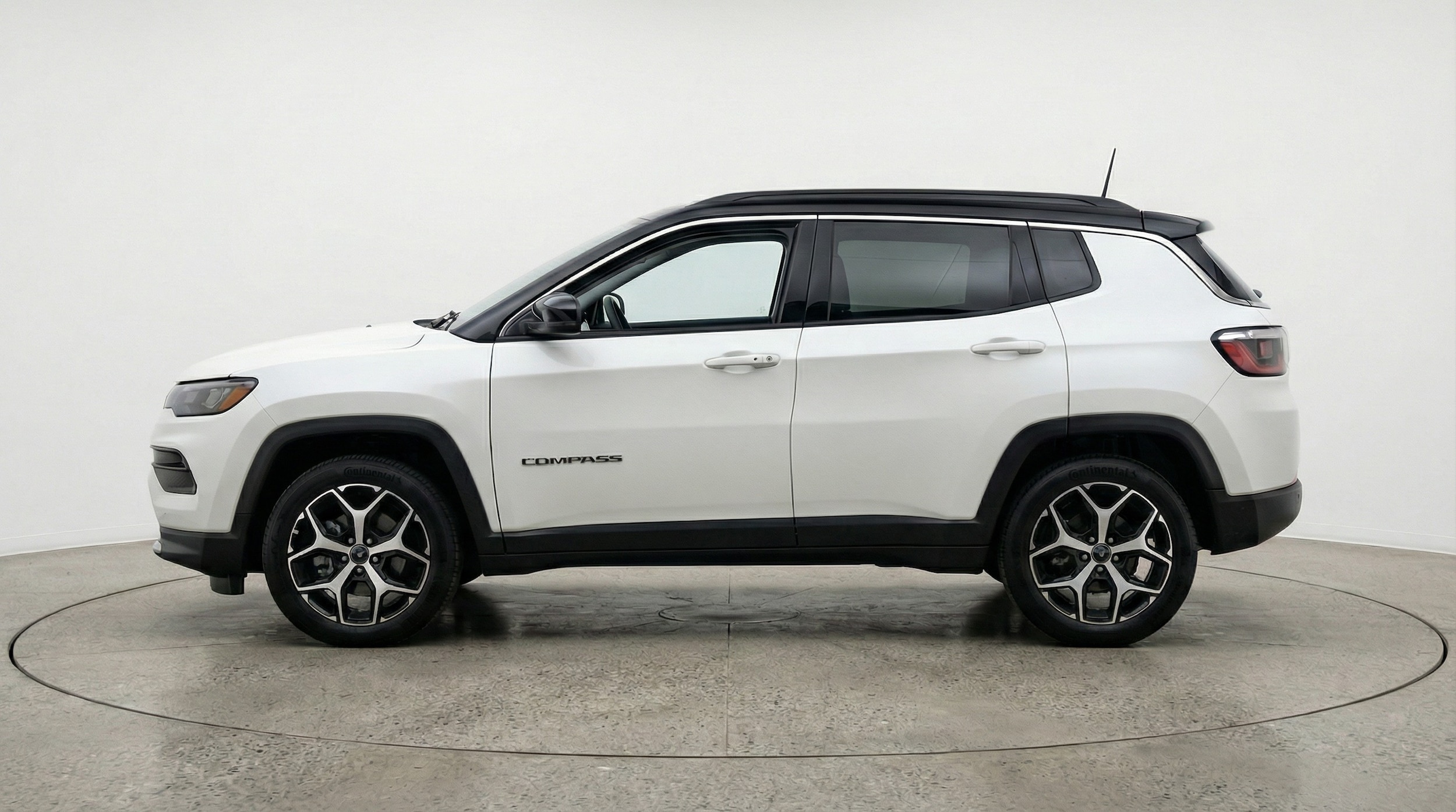 Thumbnail: 2025 Jeep Compass - 4
