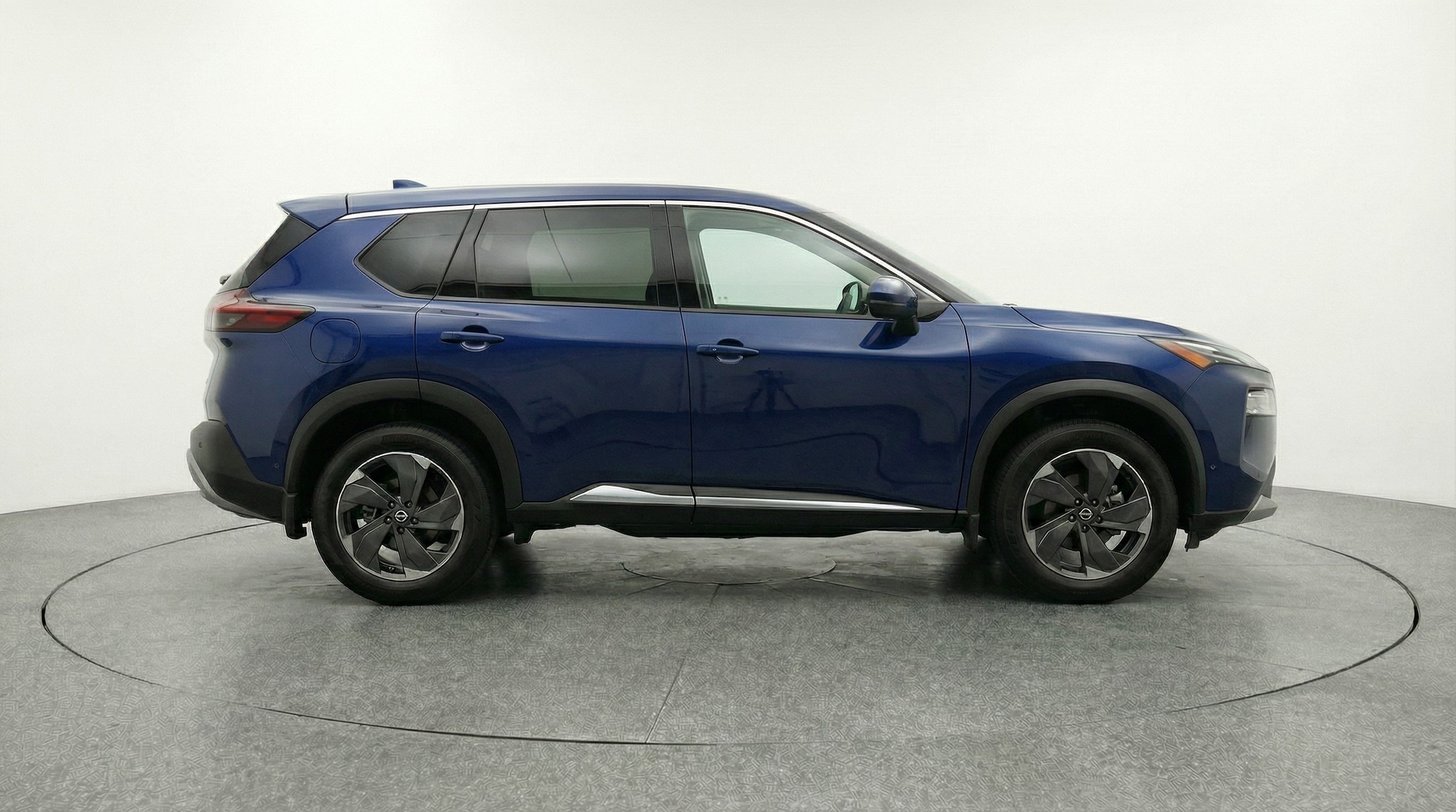 Thumbnail: 2025 Nissan Rogue - 8