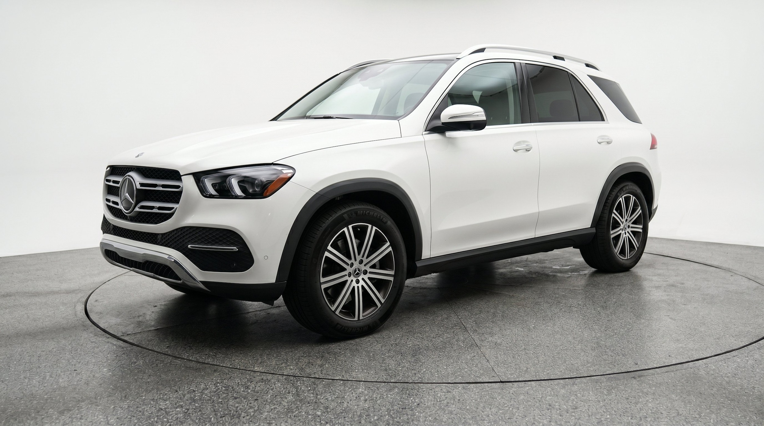 Thumbnail: 2026 Mercedes-Benz GLE - 3
