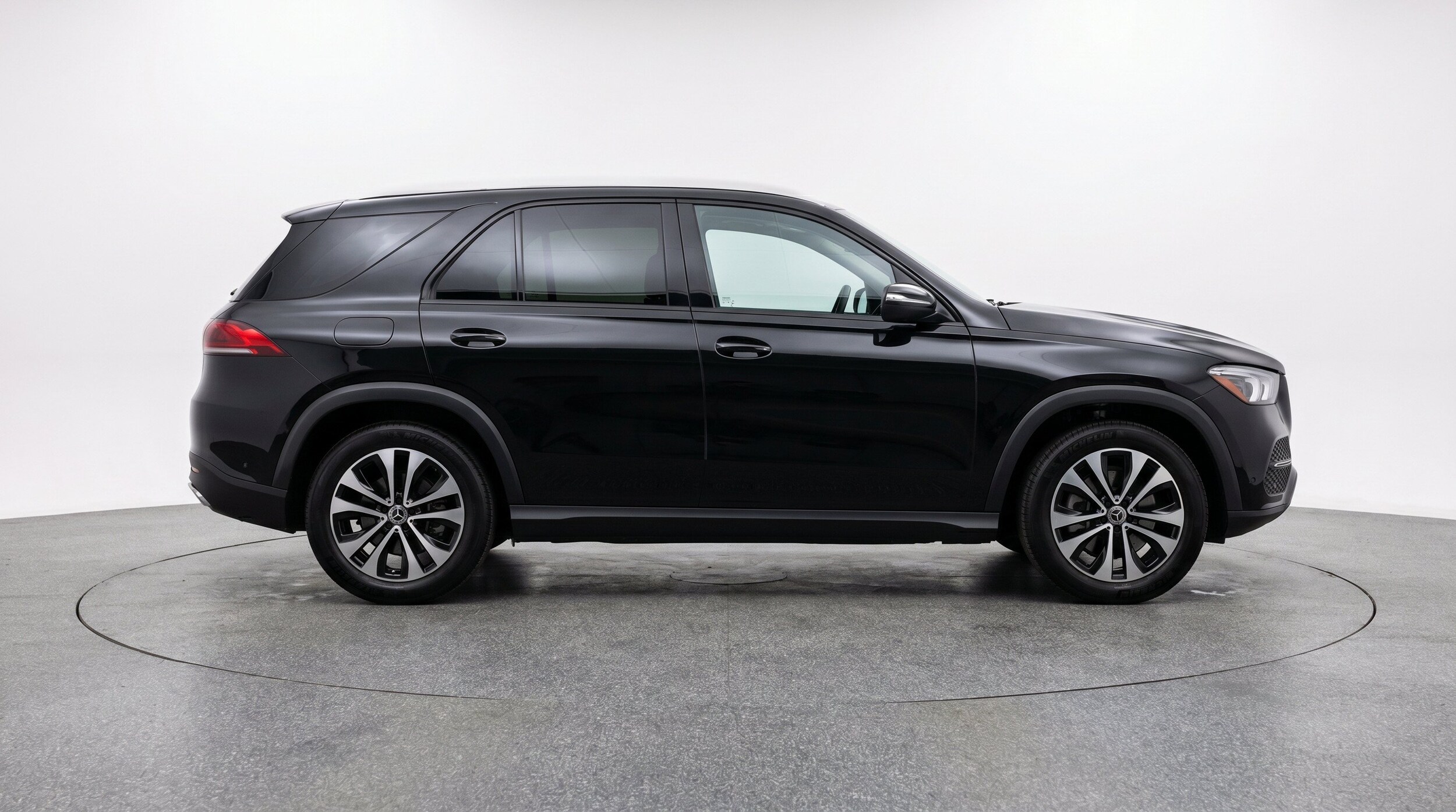 Thumbnail: 2026 Mercedes-Benz GLE - 11