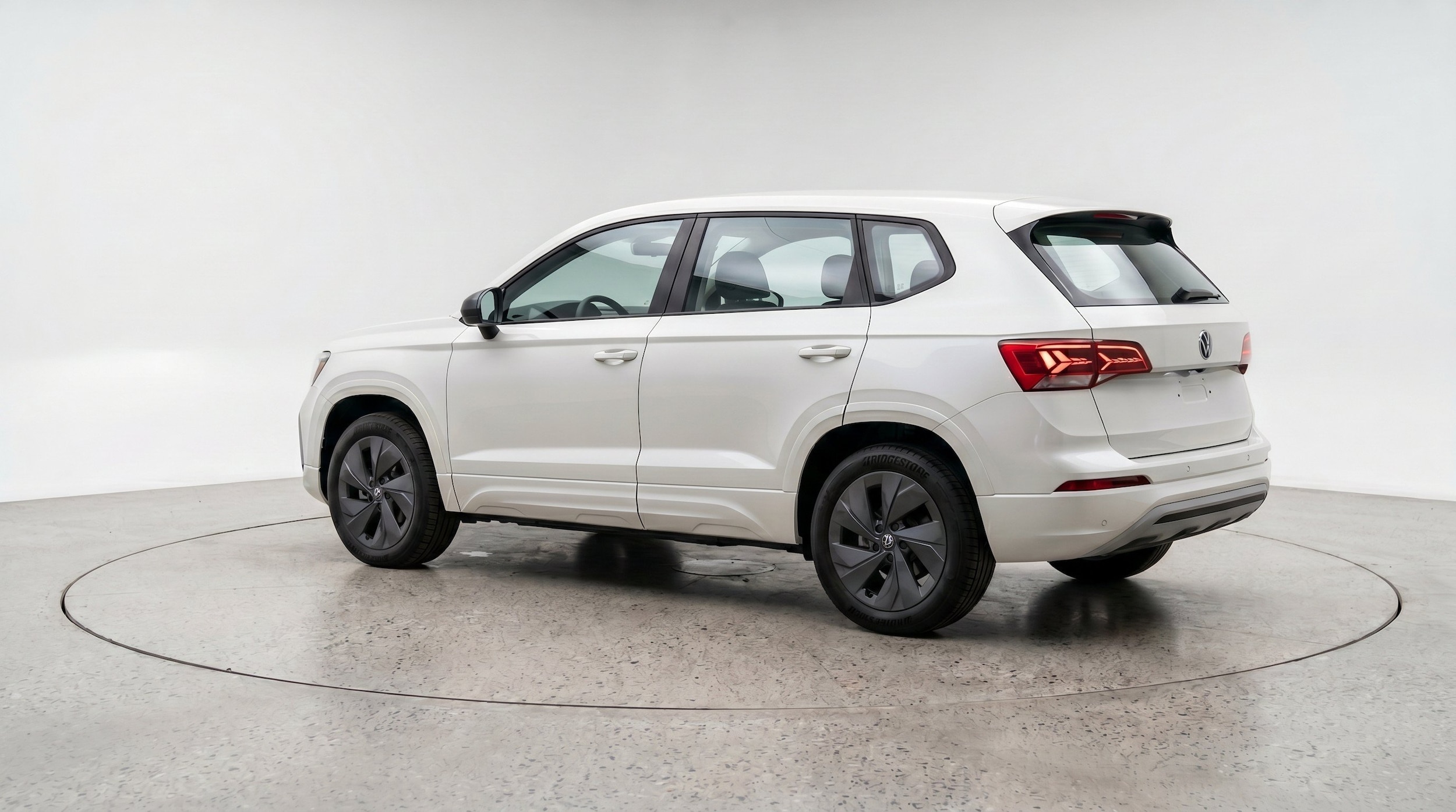 Thumbnail: 2026 Volkswagen Taos - 6