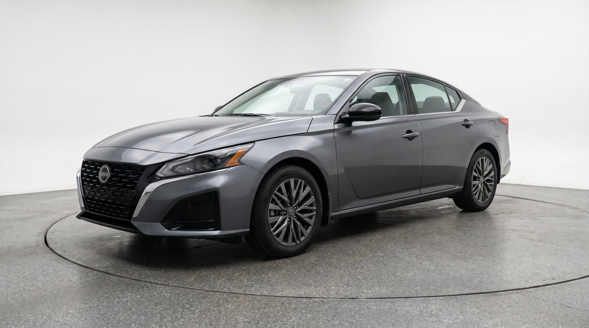 Thumbnail: 2025 Nissan Altima - 3