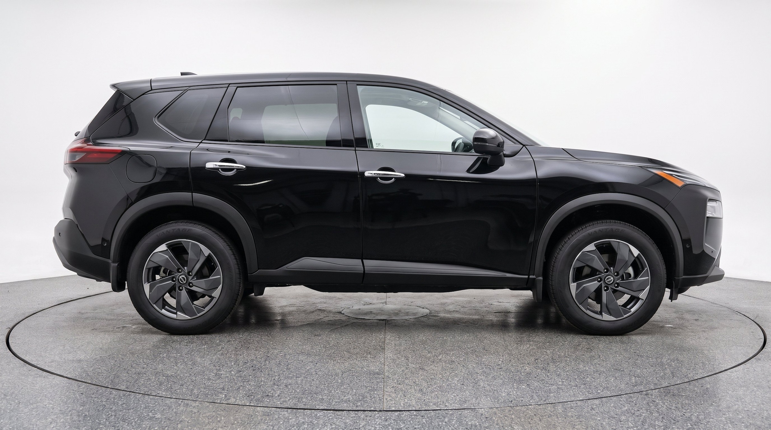 Thumbnail: 2025 Nissan Rogue - 11