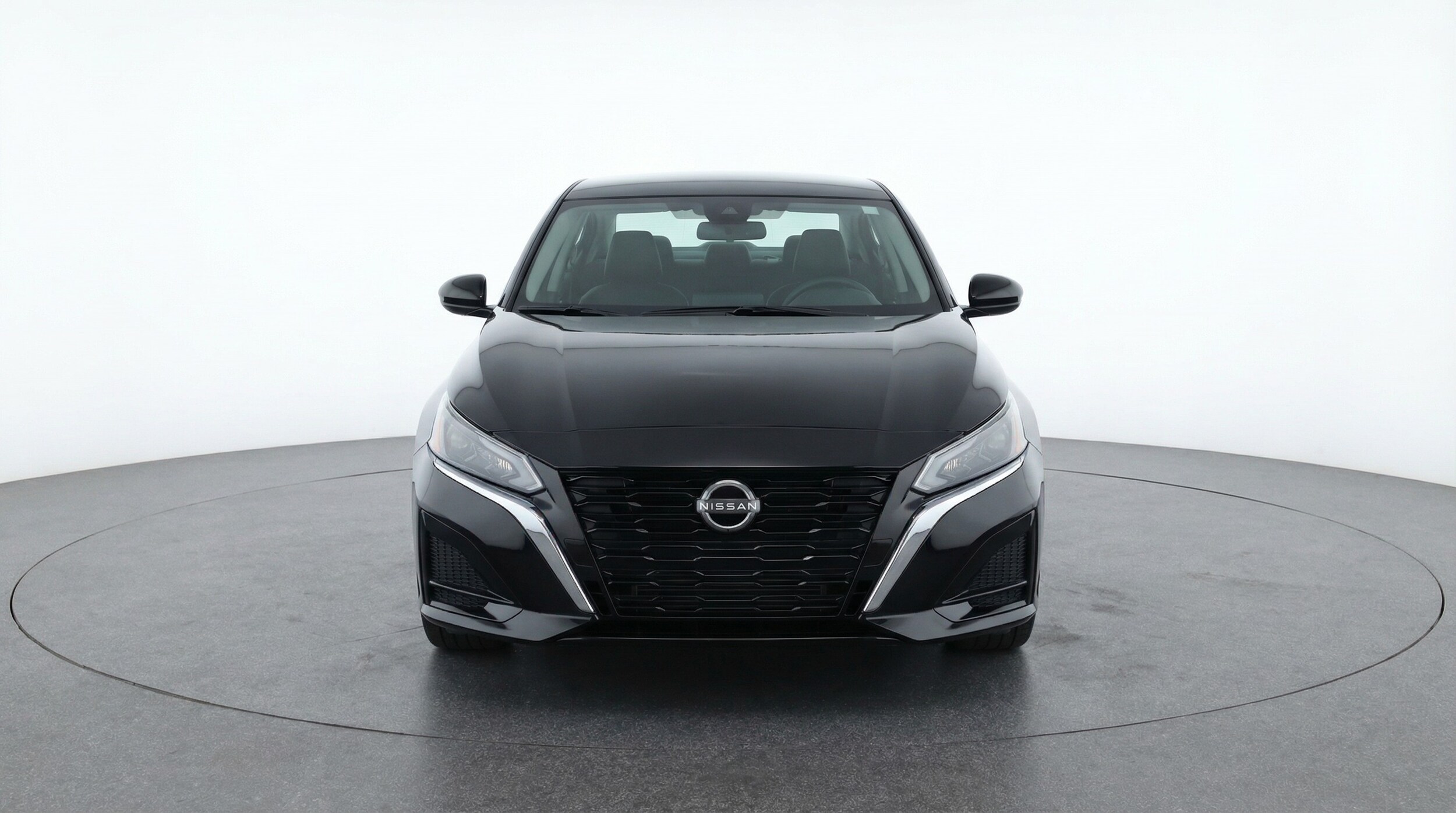 Thumbnail: 2025 Nissan Altima - 2