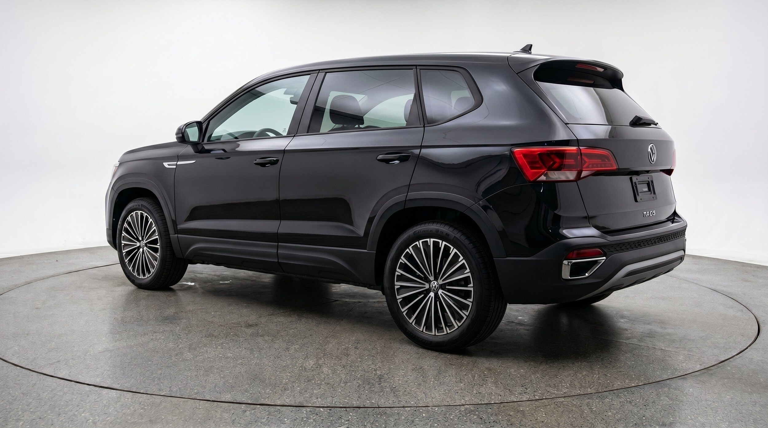 Thumbnail: 2026 Volkswagen Taos - 6