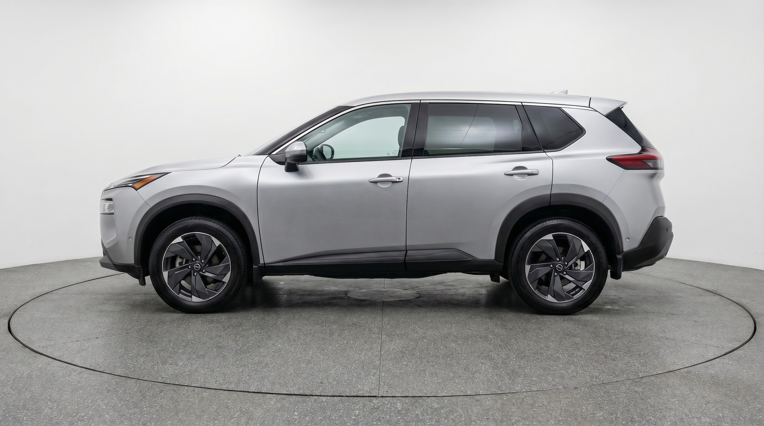 Thumbnail: 2025 Nissan Rogue - 4