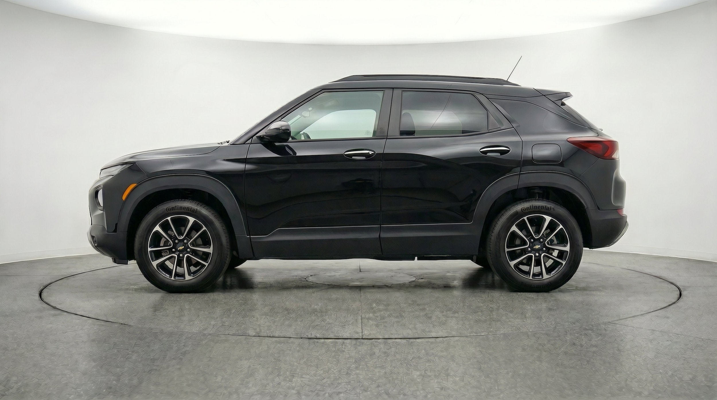 Thumbnail: 2025 Chevrolet TrailBlazer - 5