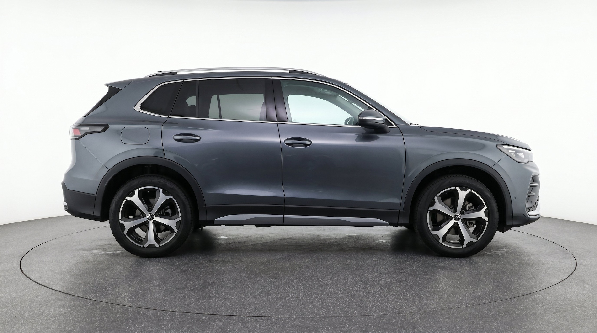 Thumbnail: 2026 Volkswagen Tiguan - 11