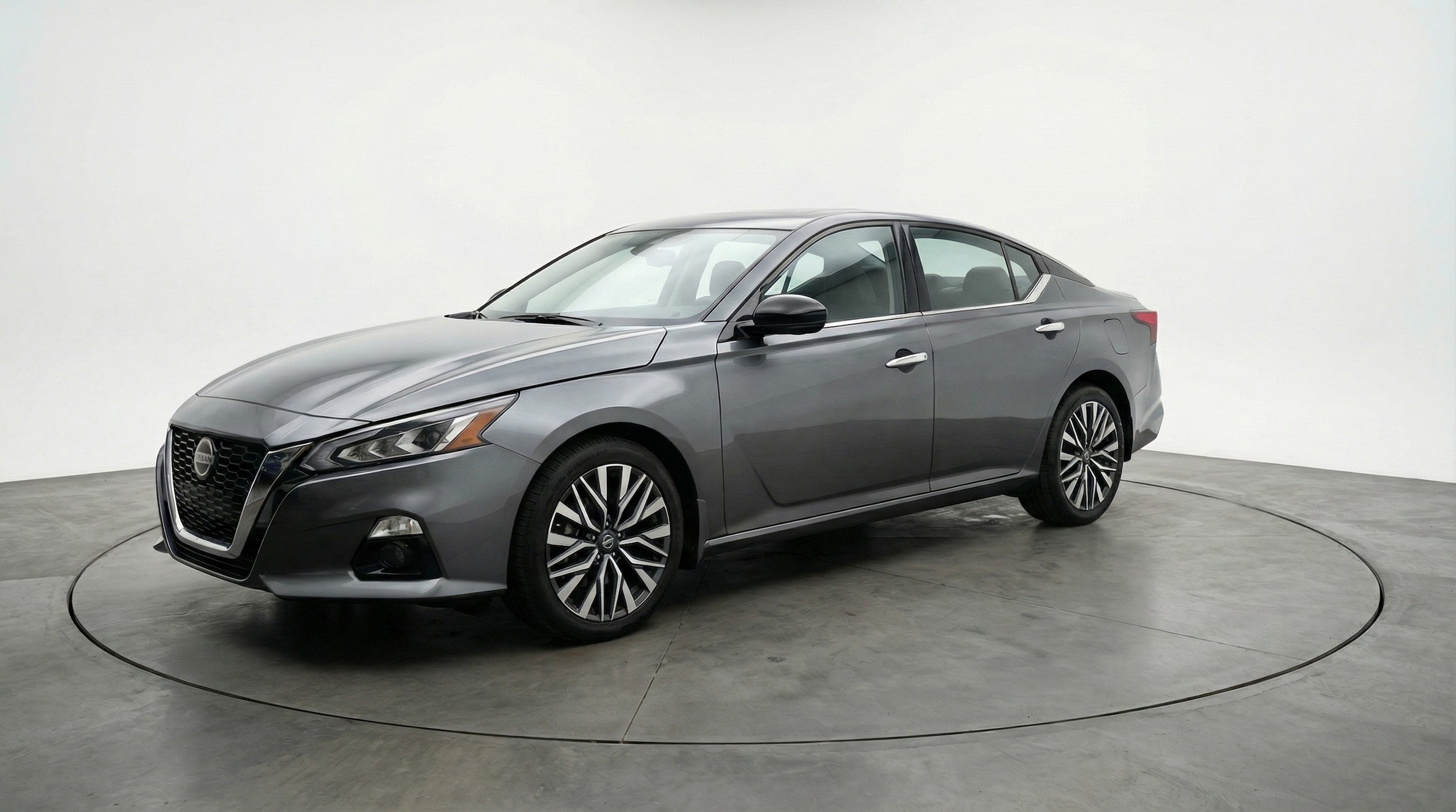 Thumbnail: 2025 Nissan Altima - 3