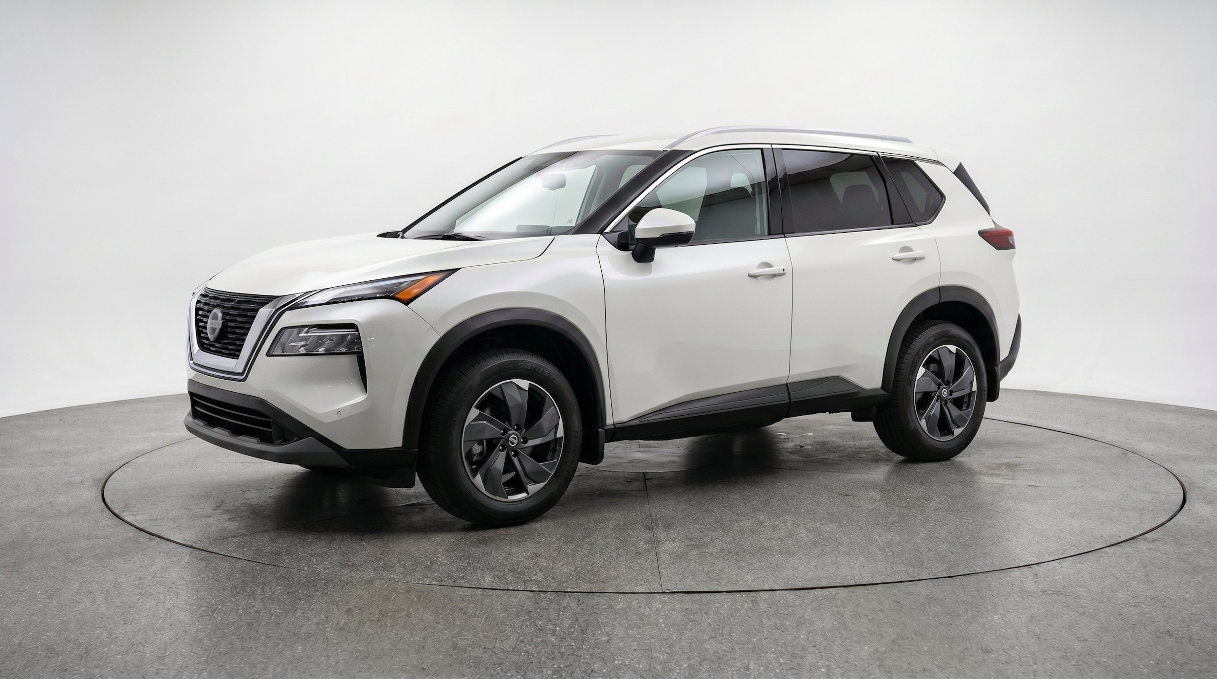 Thumbnail: 2025 Nissan Rogue - 3