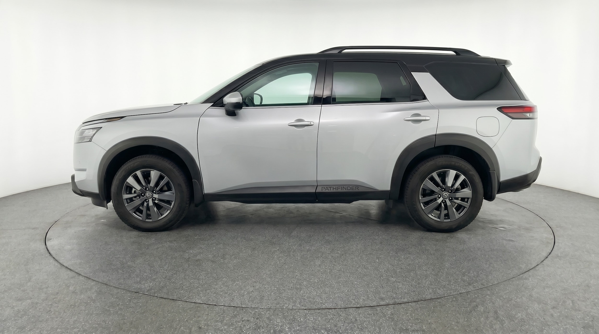 Thumbnail: 2025 Nissan Pathfinder - 4