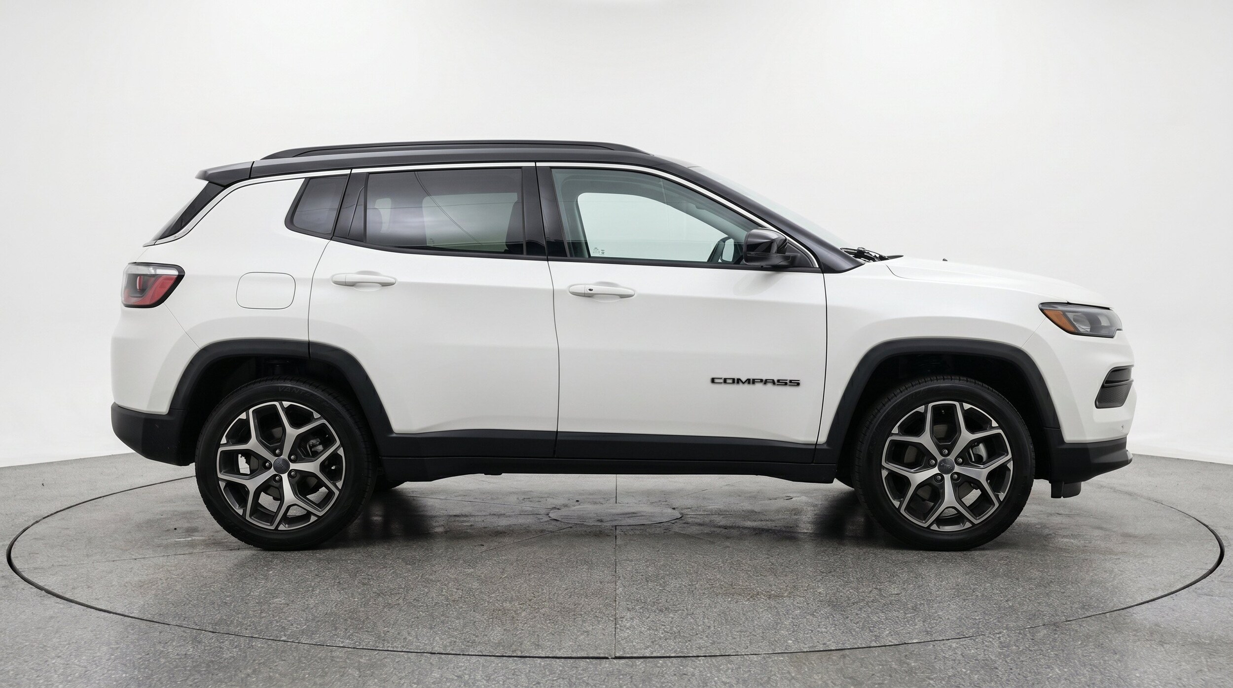 Thumbnail: 2025 Jeep Compass - 11