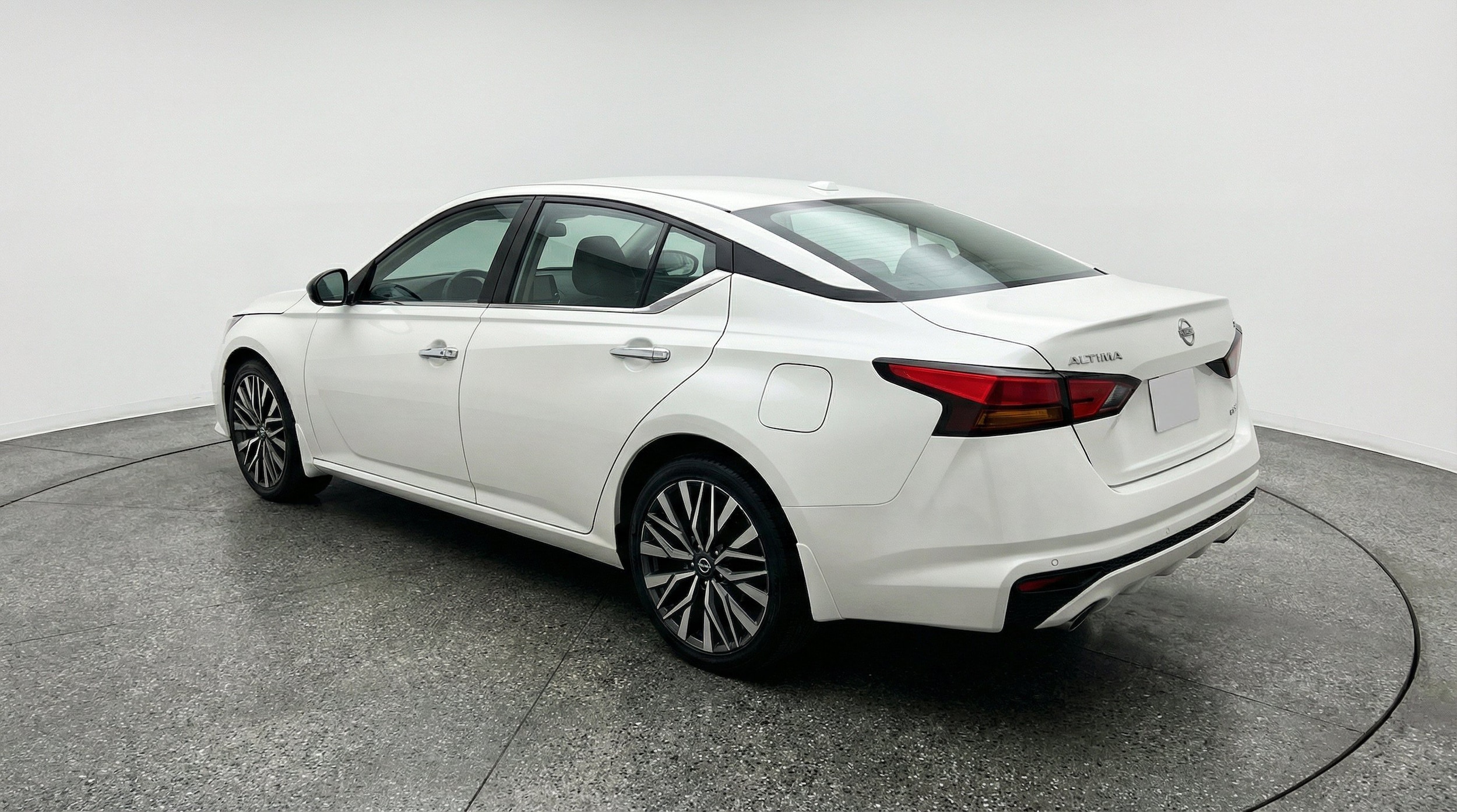Thumbnail: 2025 Nissan Altima - 6