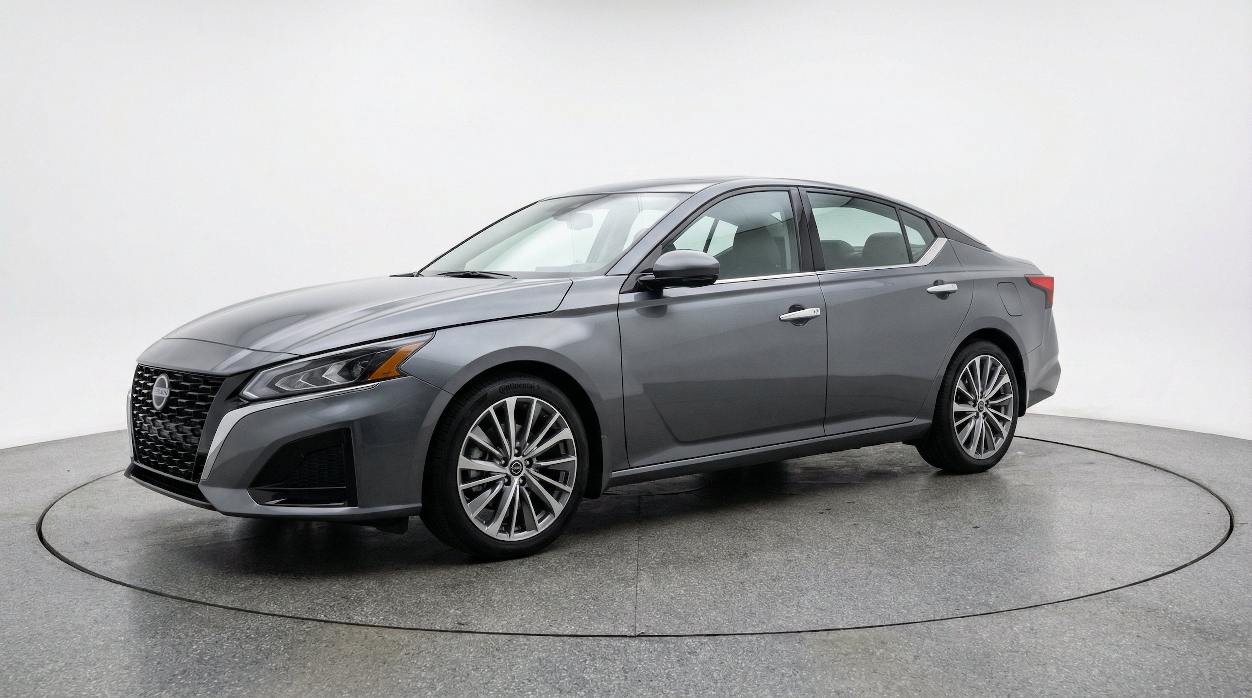 Thumbnail: 2025 Nissan Altima - 3