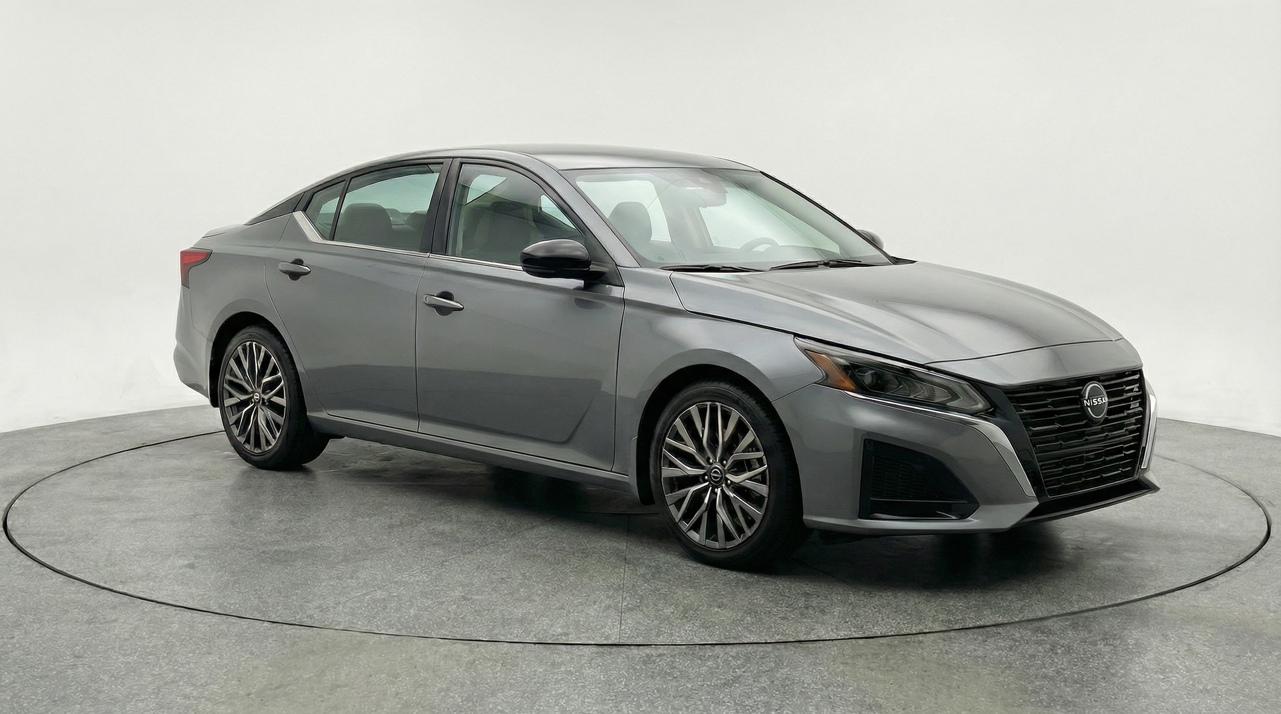 Thumbnail: 2025 Nissan Altima - 1