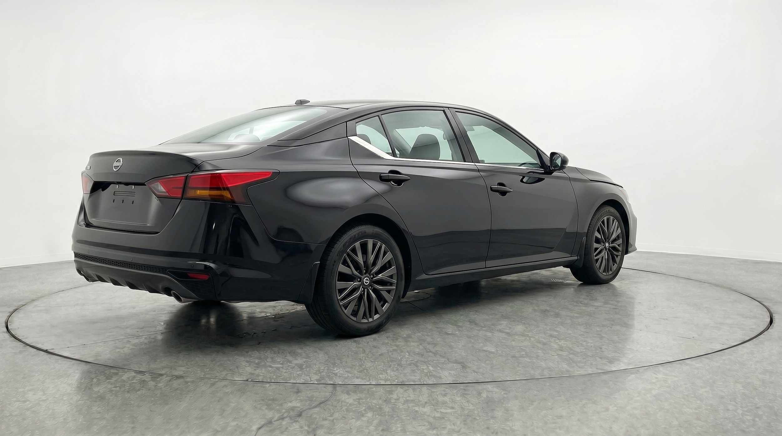 Thumbnail: 2026 Nissan Altima - 9