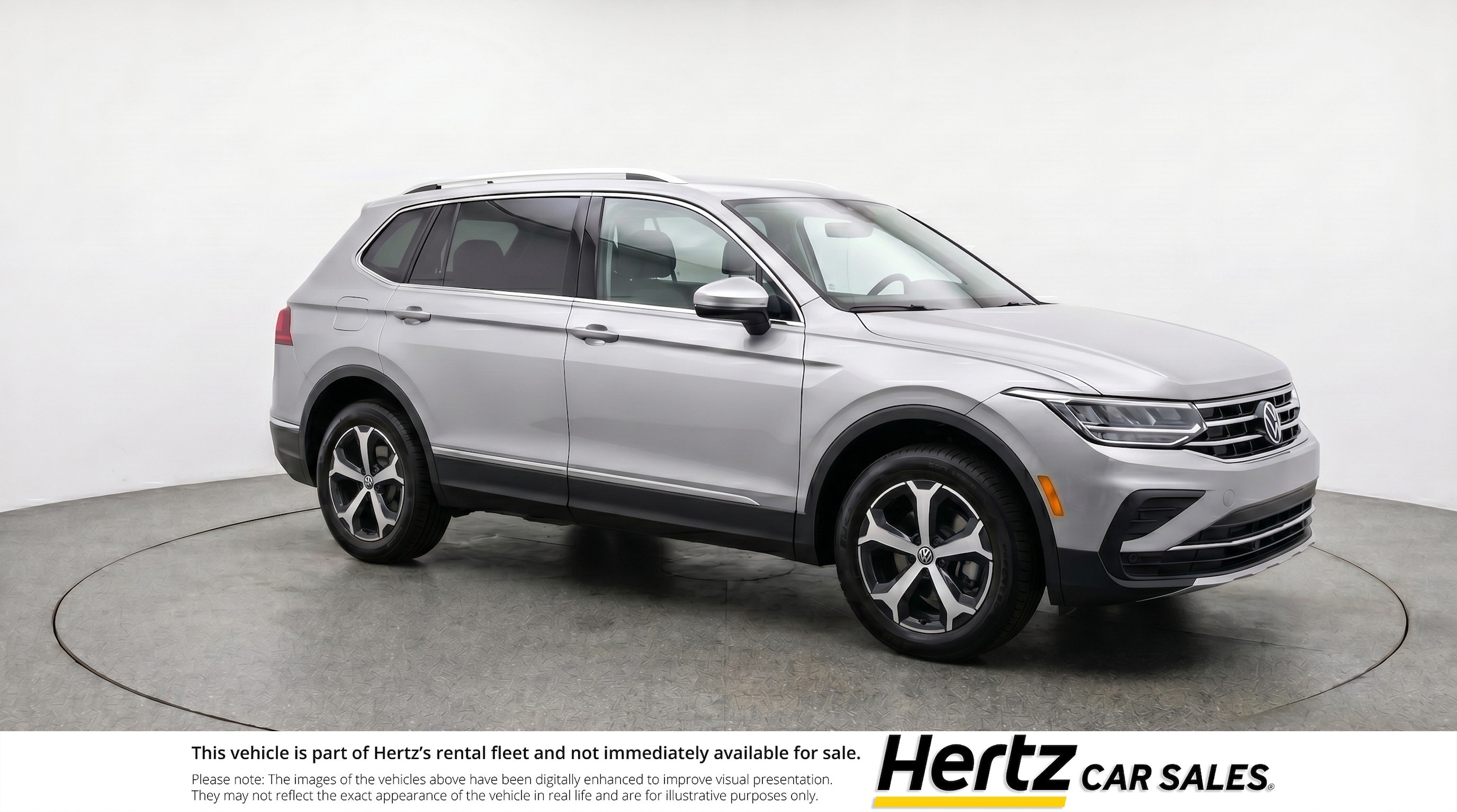 Thumbnail: 2026 Volkswagen Tiguan - 1