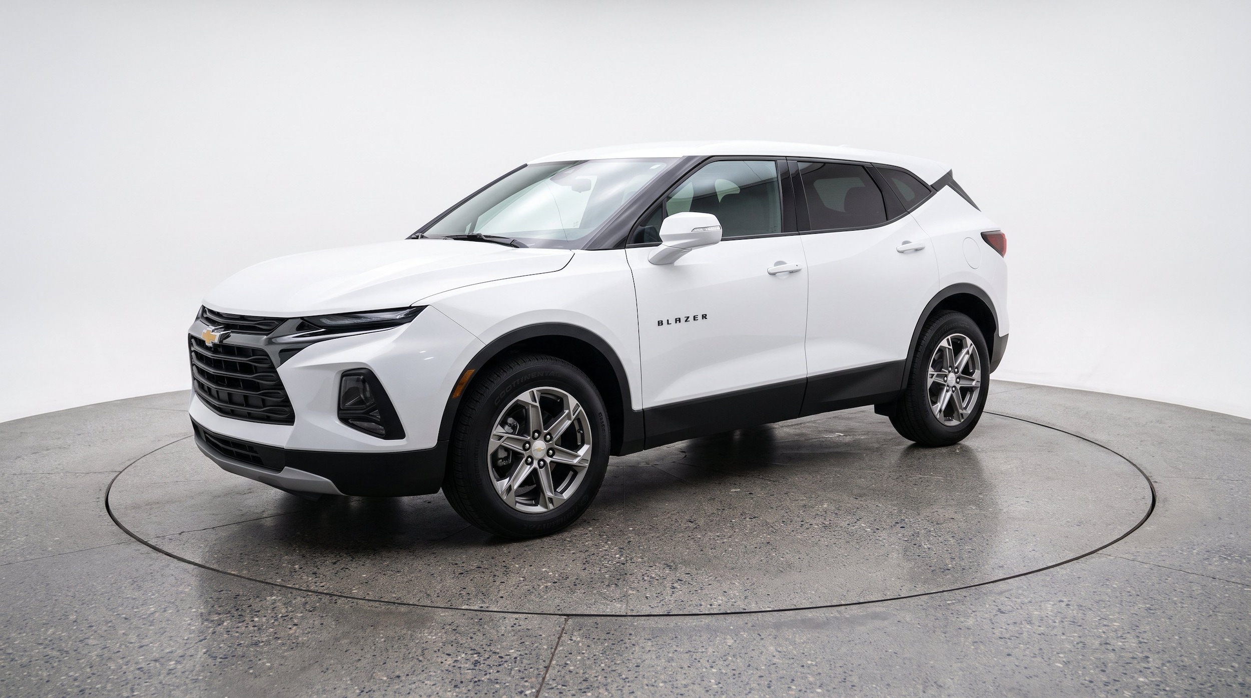 Thumbnail: 2026 Chevrolet Blazer - 3