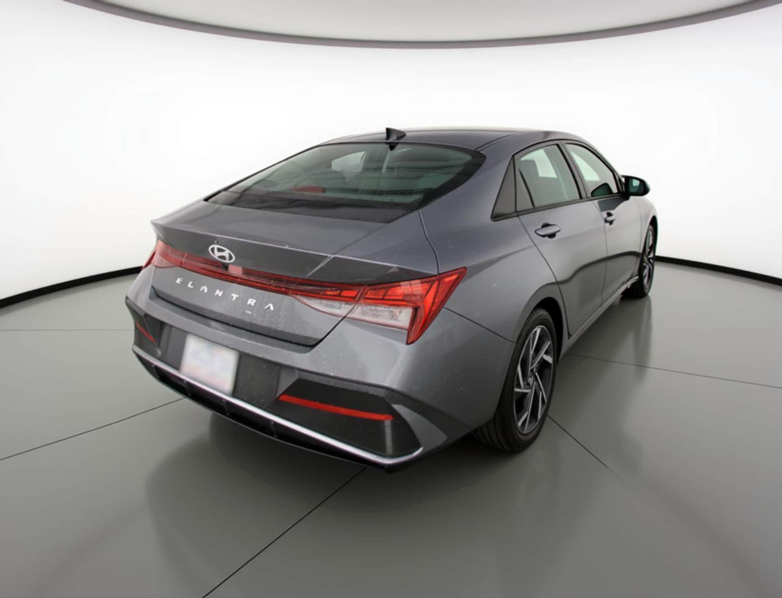 Thumbnail: 2025 Hyundai Elantra - 7